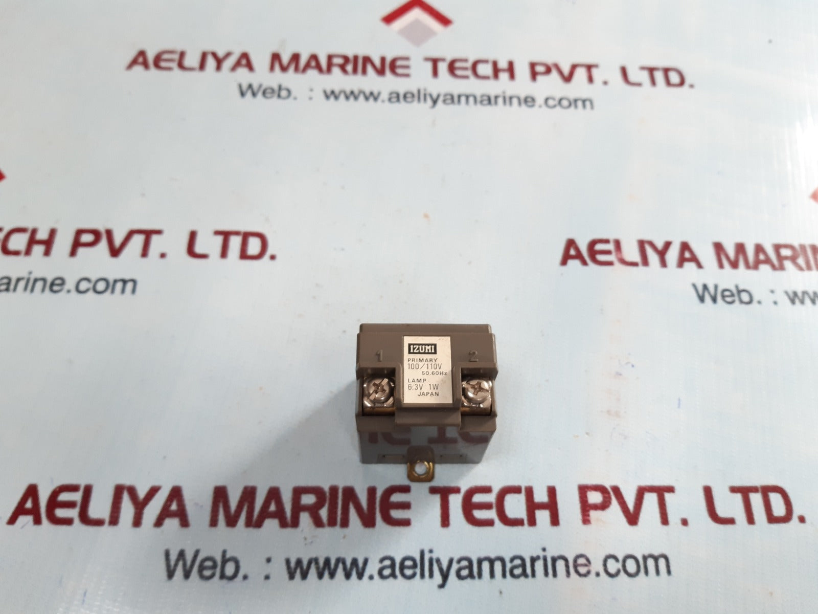 Izumi 100/110v 6.3v 1w transformer