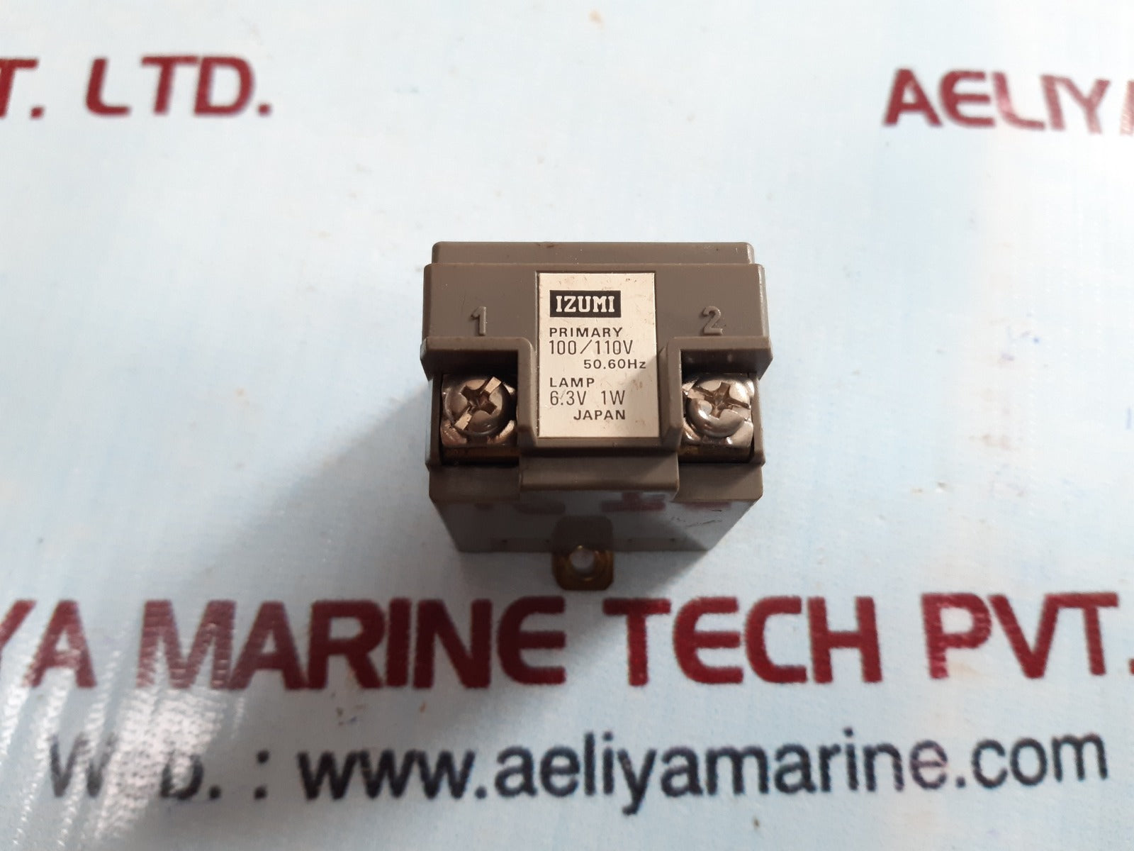 Izumi 100/110v 6.3v 1w transformer