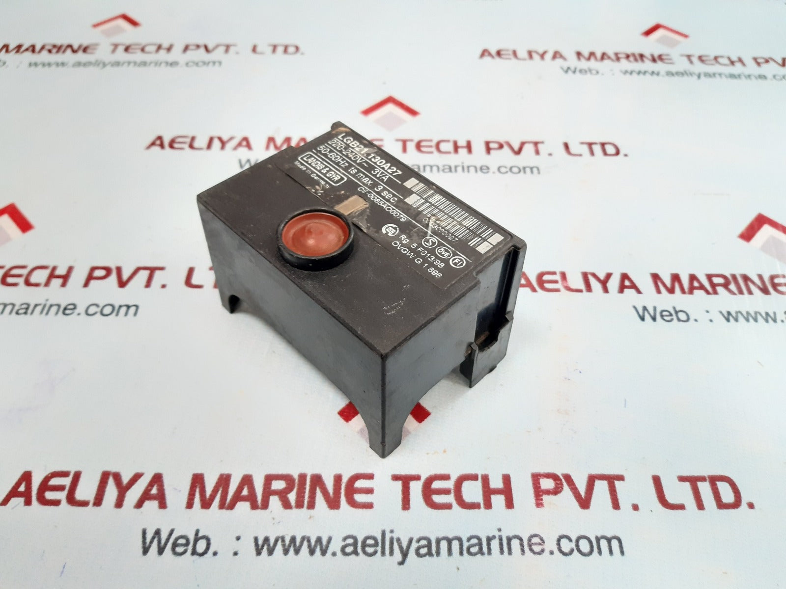 Landis & gyr lgb21.130a27 burner control box 220-240v~