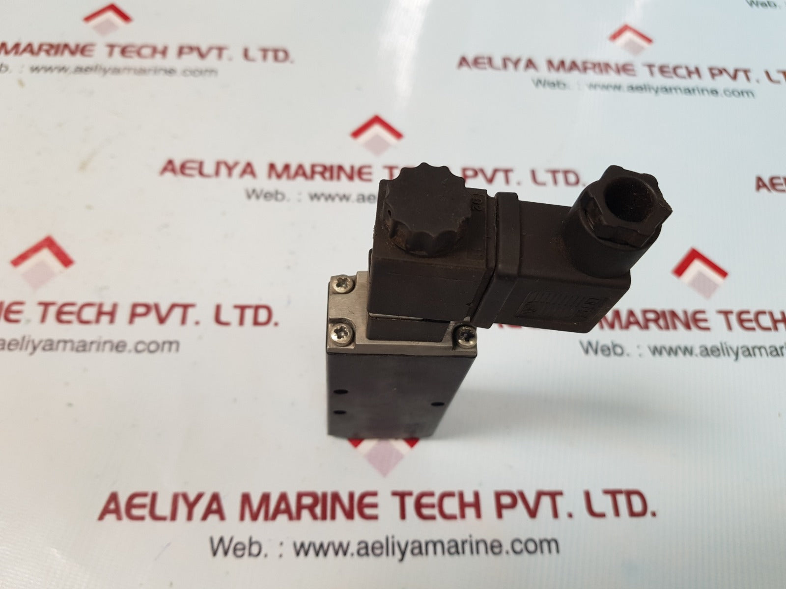 Waircom ekc4 kuc/zr solenoid valve 50/60 hz