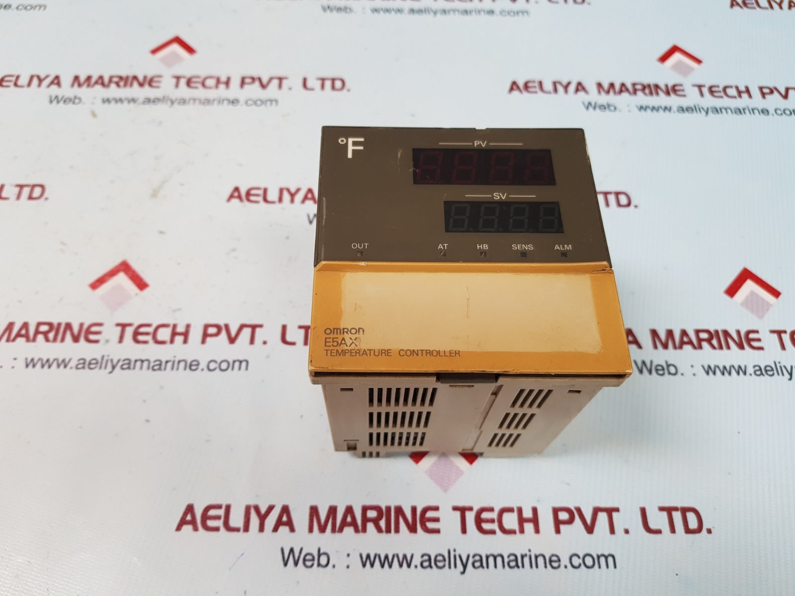 Omron e5ax-ah-f temperature controller