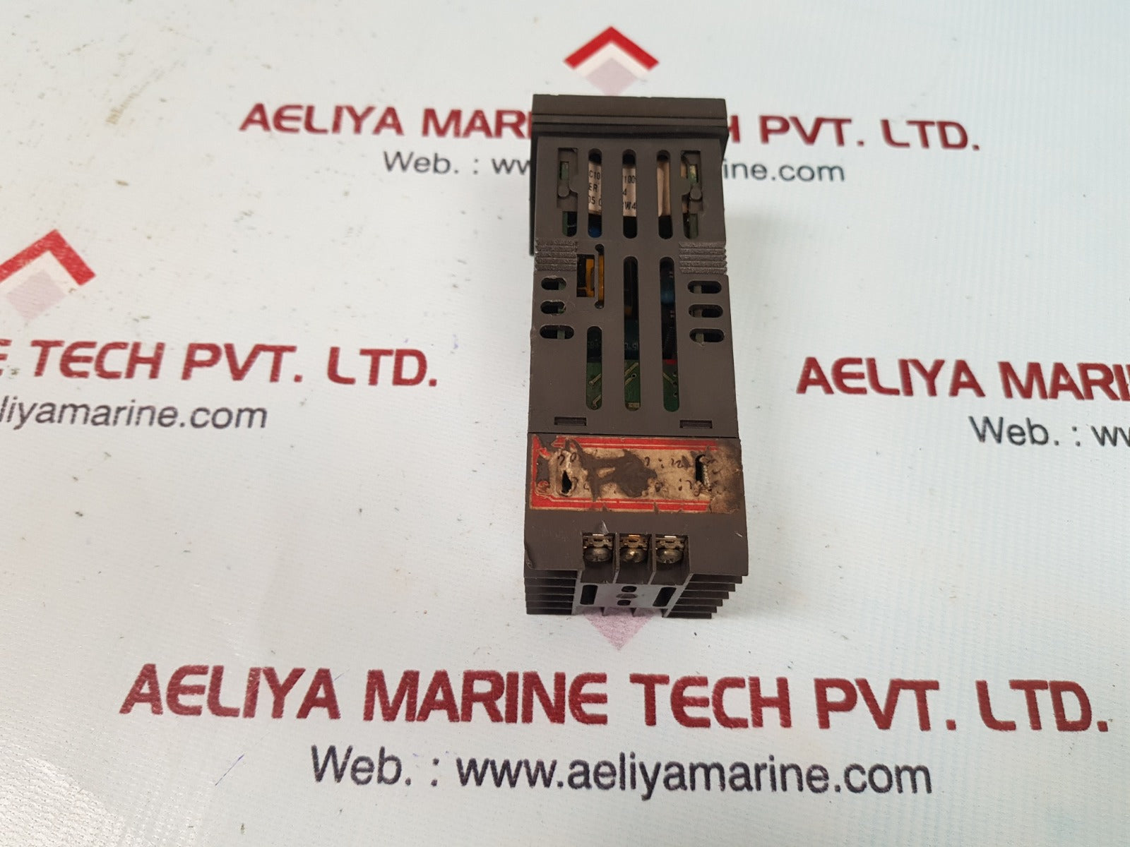 Honeywell udc1000 micro-pro temperature controller dc100 t11001000