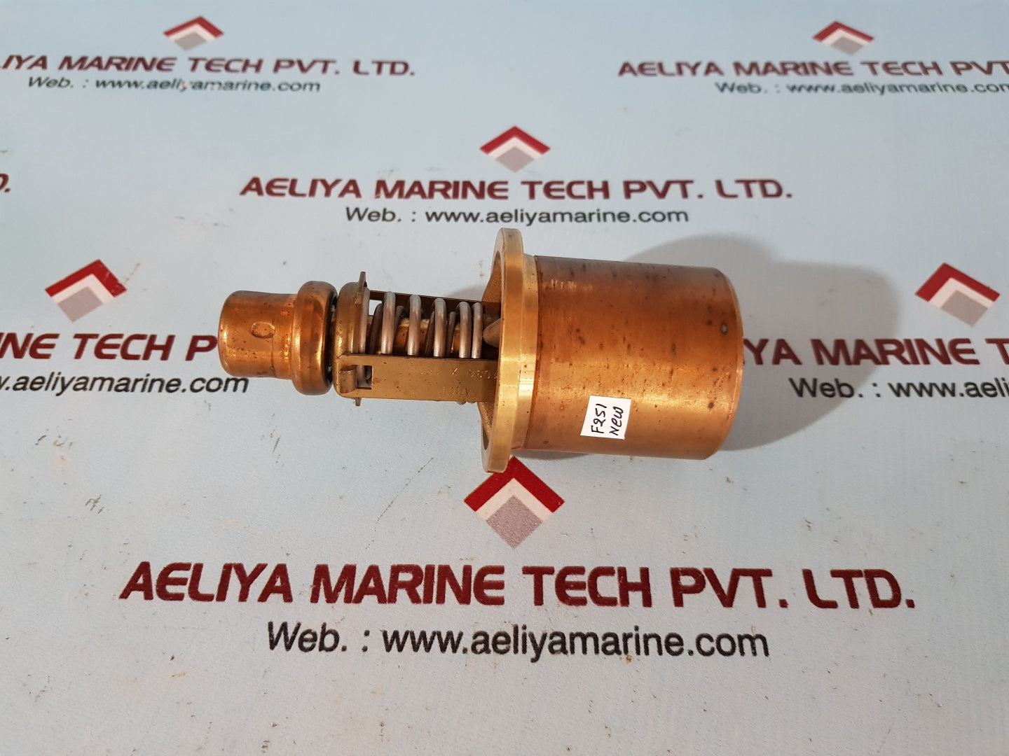 Amot 1096x180 flow control thermostat