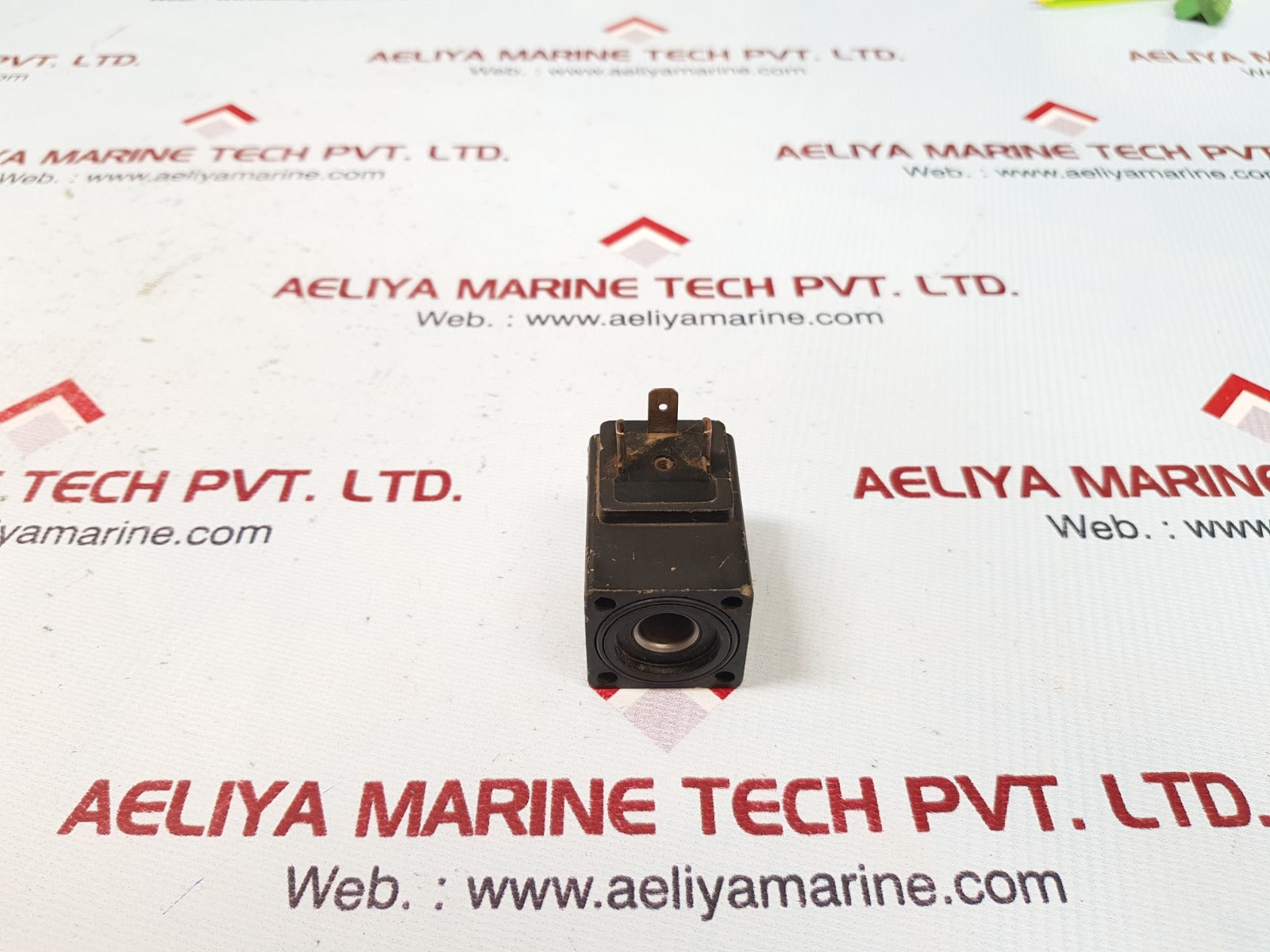 Burkert 211 a solenoid valvae 220v 50hz