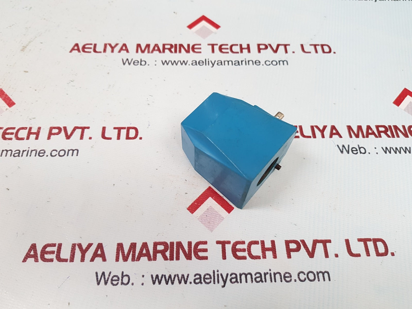 Vickers 458138 solenoid coil