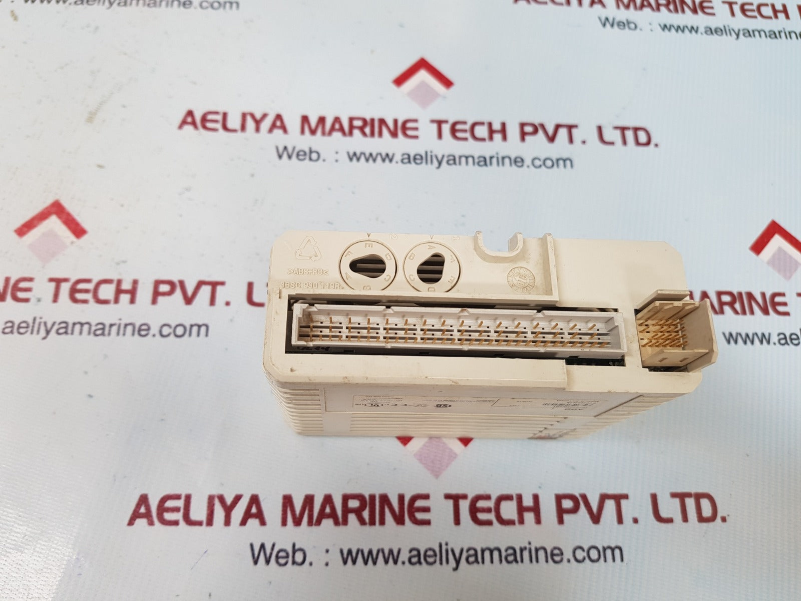 Abb ao810 3bse008522r1 analog output module