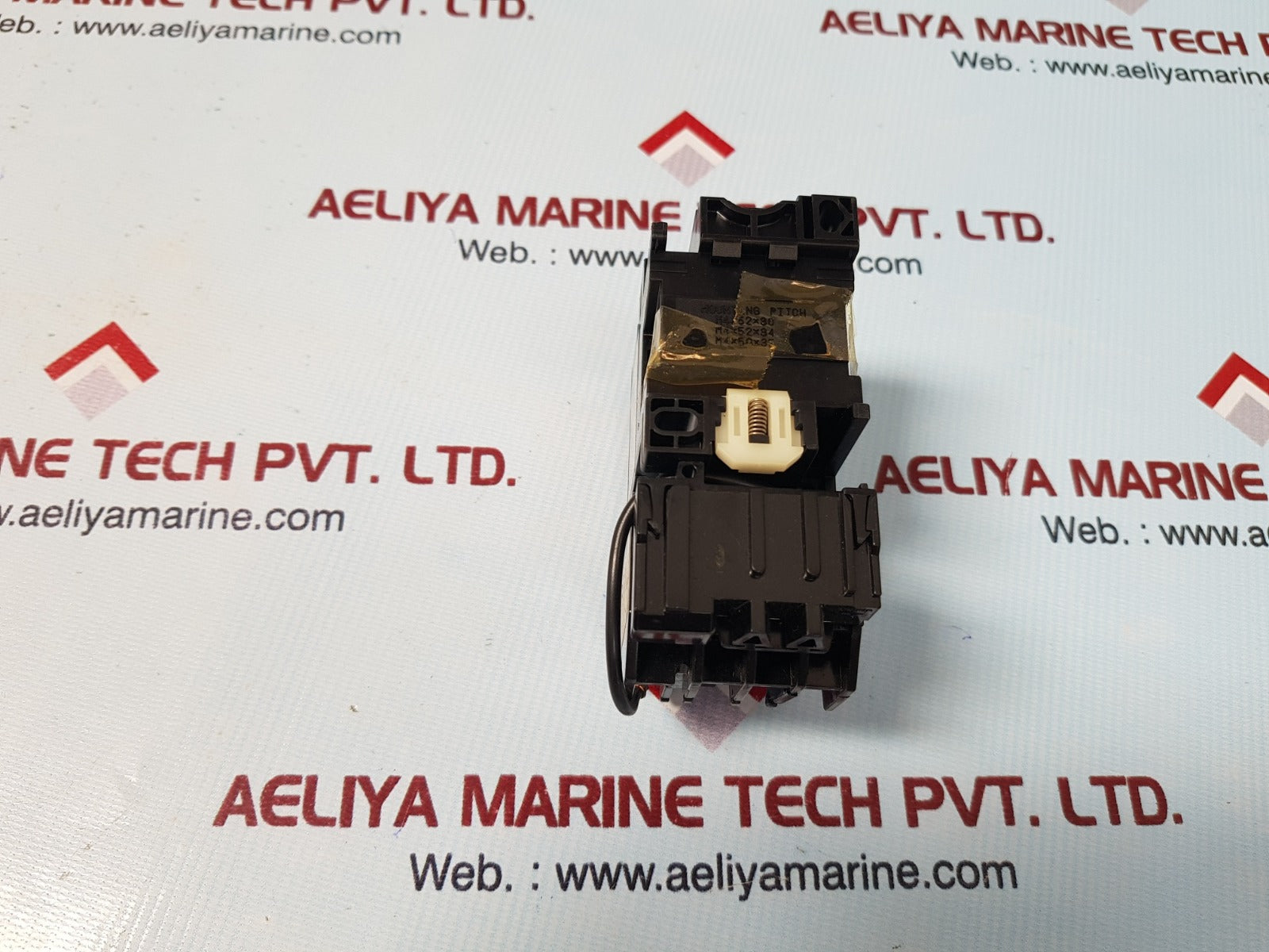 Mitsubishi s-k10 contactor with th-k12ab relay