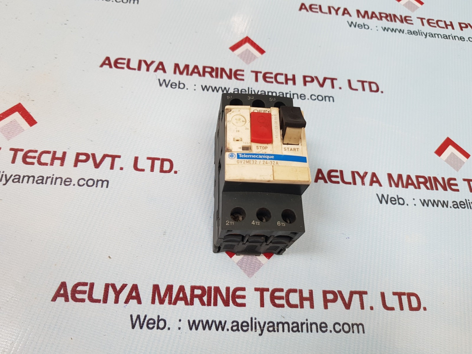 Telemecanique gv2me32 / 24-32a motor starter circuit breaker