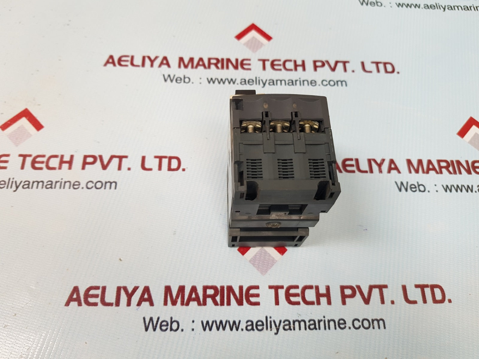 Schneider gv2me16 motor circuit breaker