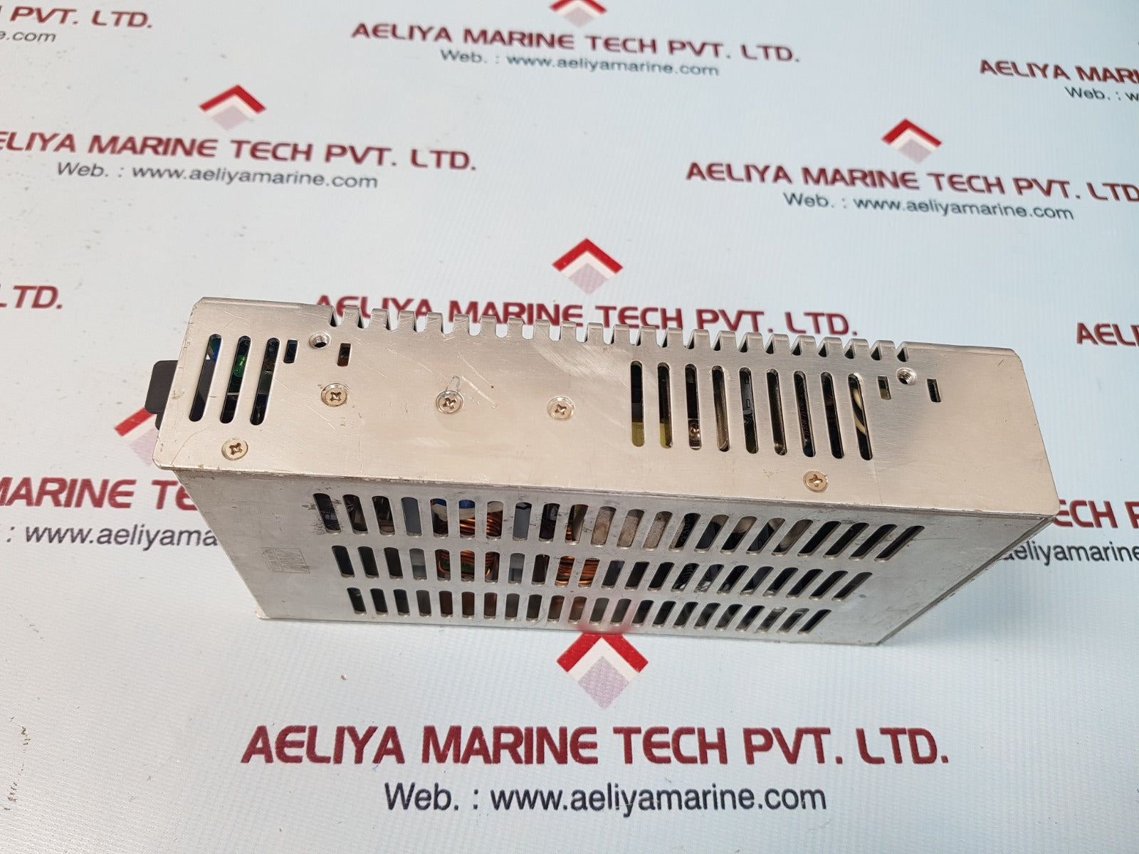Mean well sd-200b-24 dc-dc converter
