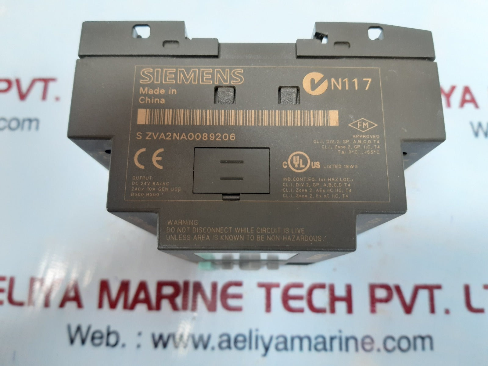 Siemens logo 230rc 6ed1 052-1fb00-0ba6 logic module