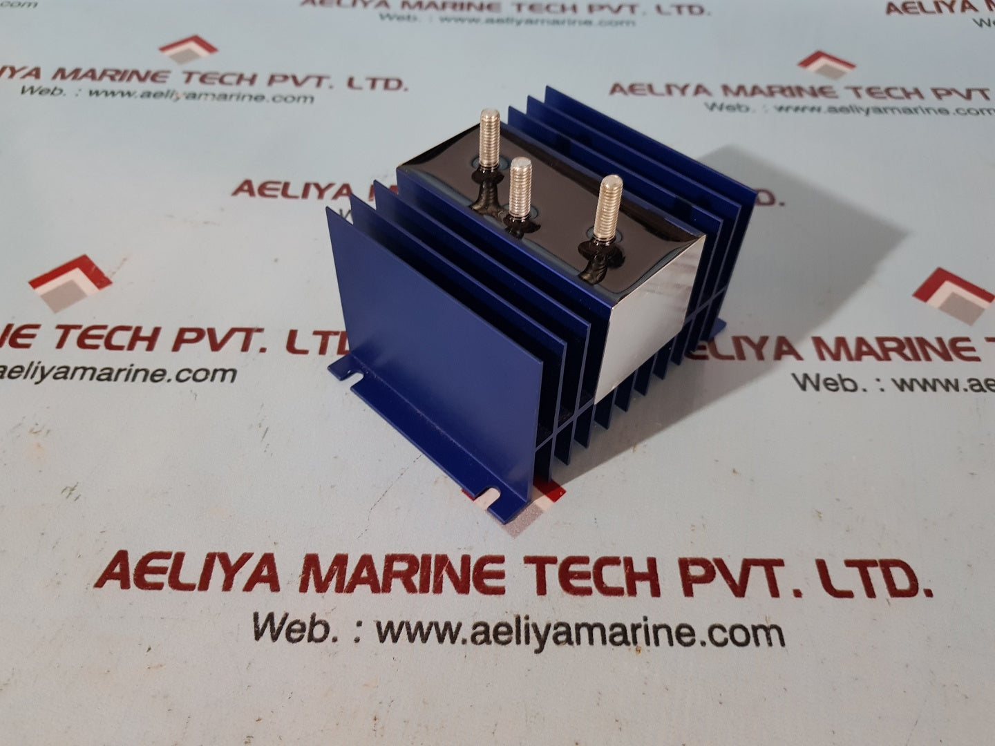 Dimagg 702 Multi battery isolator