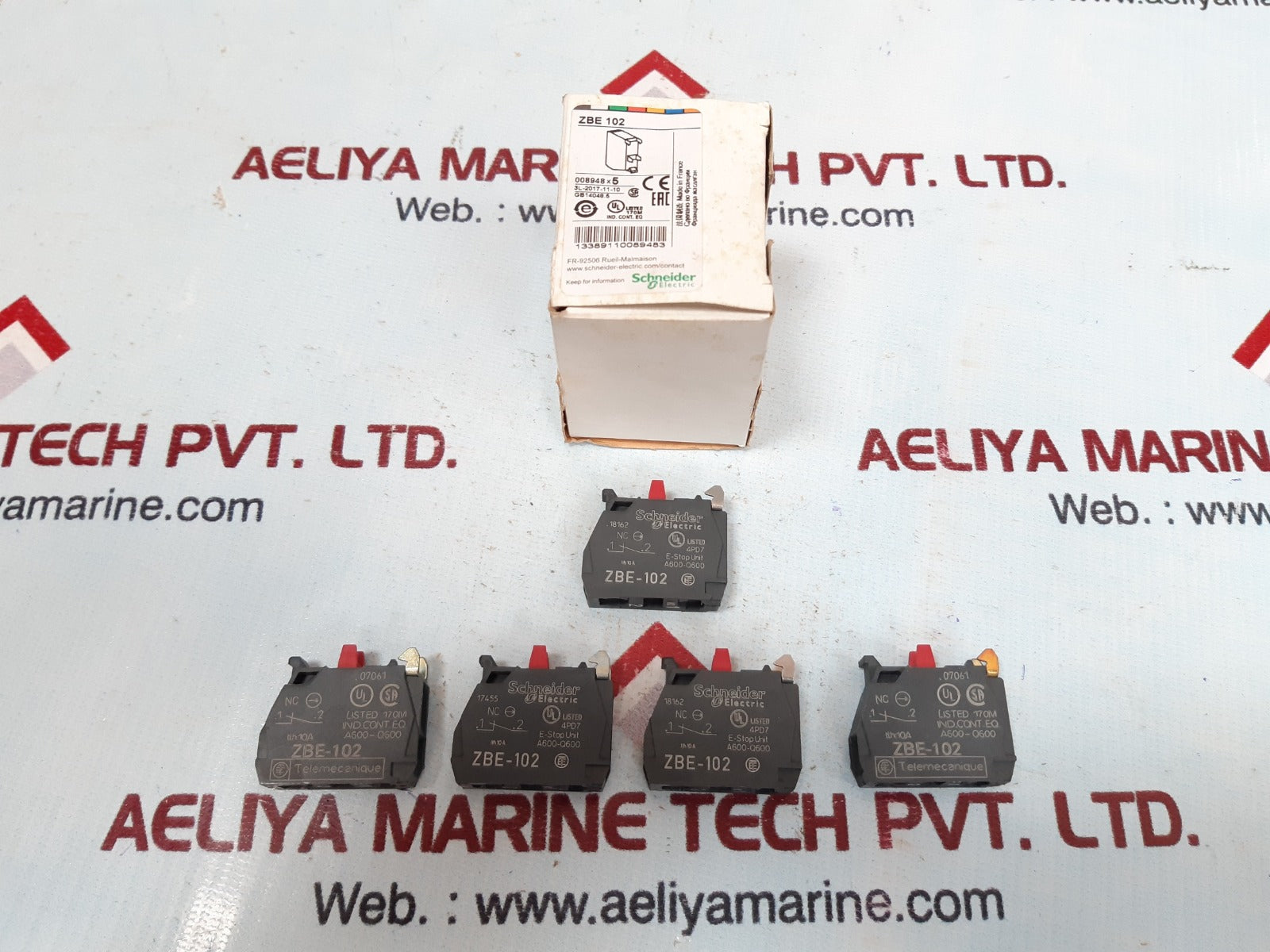 Set of 5x Schneider/telemecanique zbe-102 auxiliary contact block