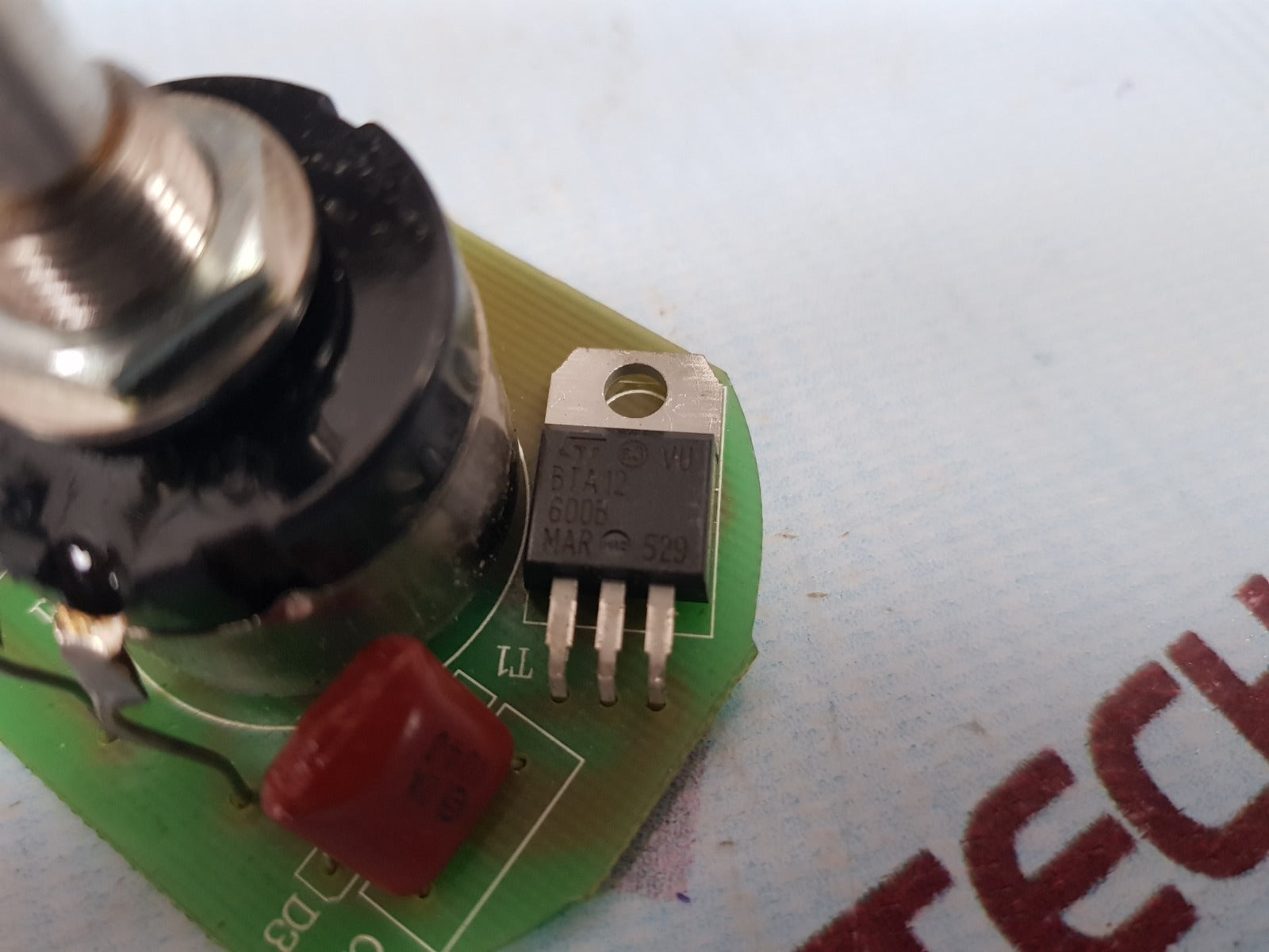 Daeyang 2304f