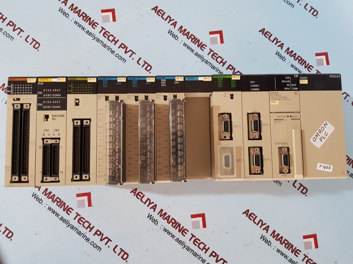 Omron cs1g-cpu44h,id291,od215,od261,ad081-v1,da08v,sp001,scu21-v1,pd024 rack