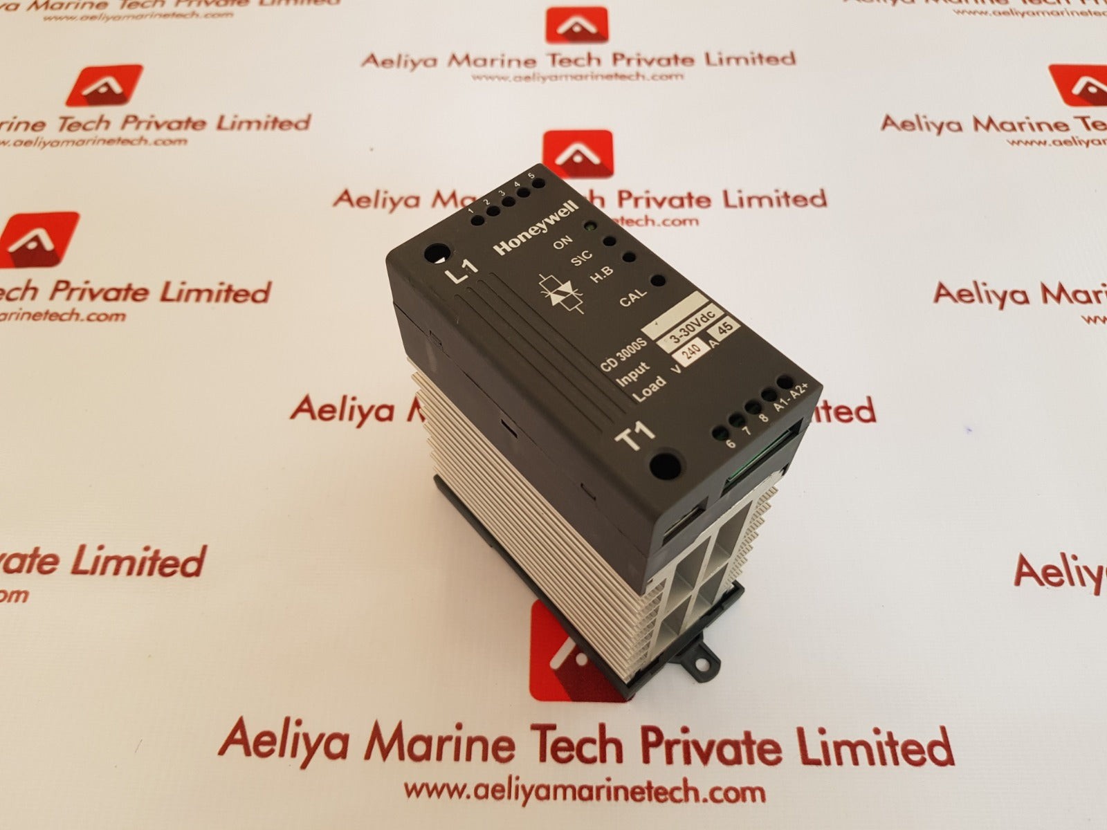 Honeywell cd 3000s 1ph/45a/230v/240v/no/ssr/zc/ef solid state thyristor unit