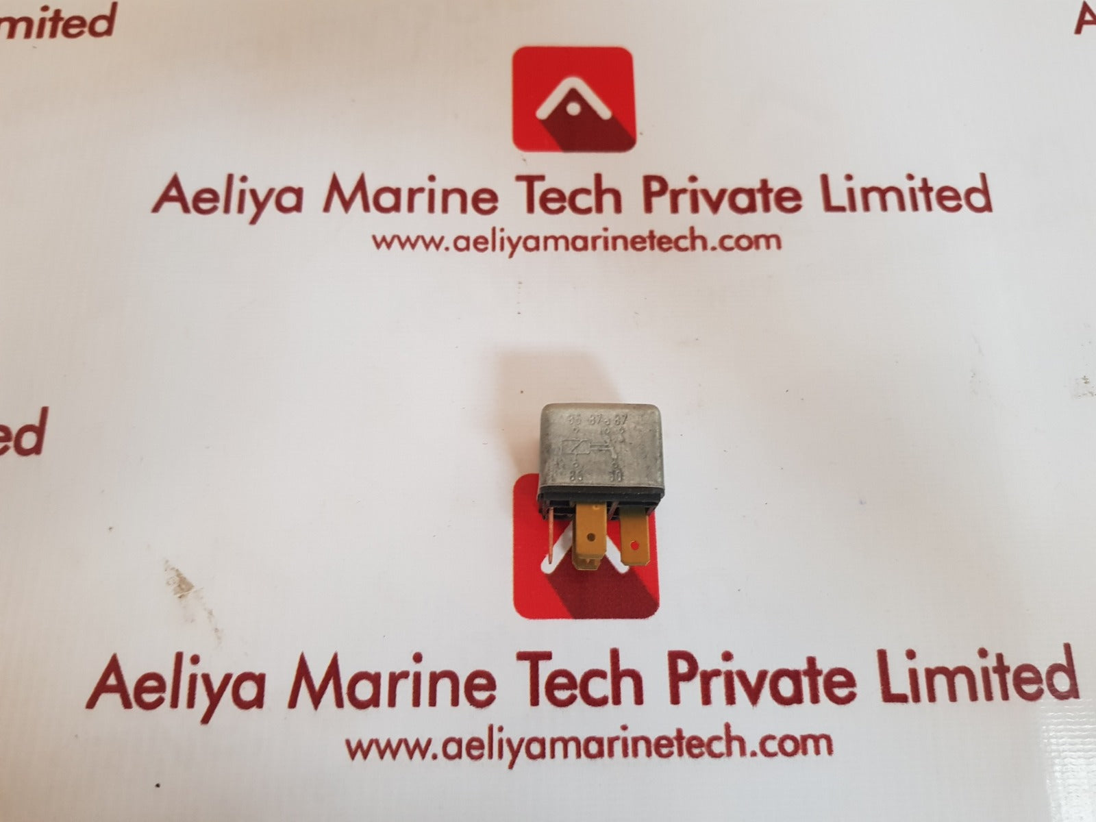 Bosch 0332204201 relay