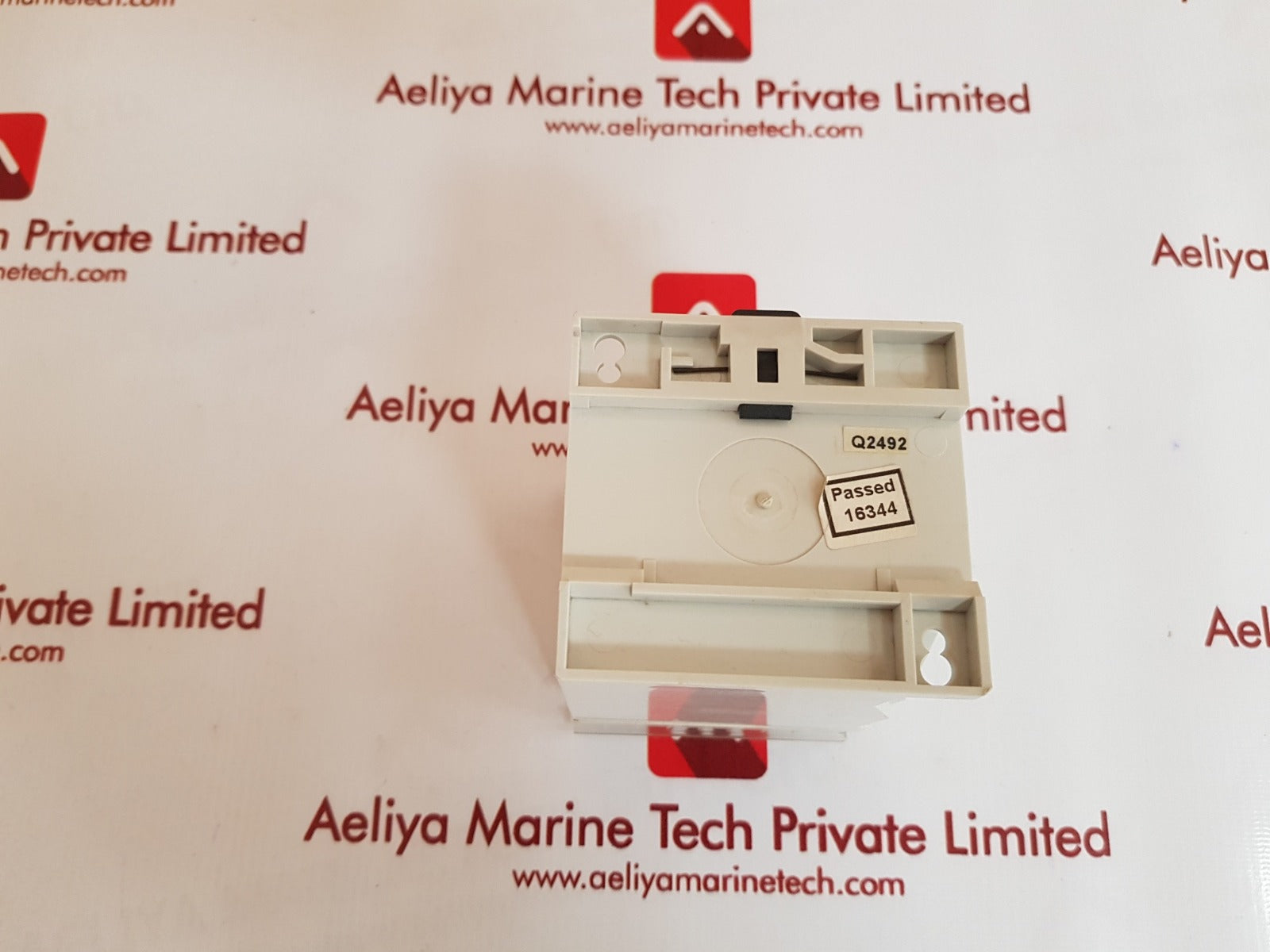 Crompton 253-phdw protector trip relay