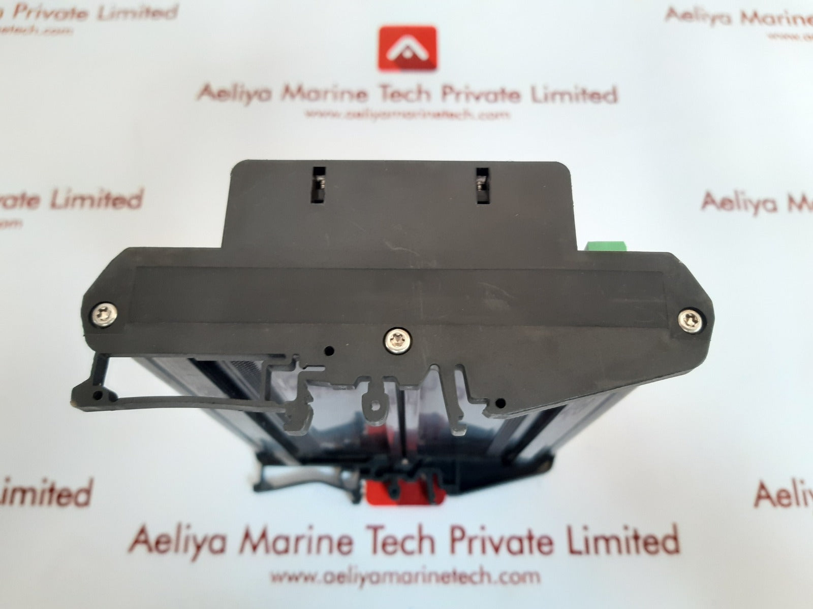 Deif iom220 analogue output module