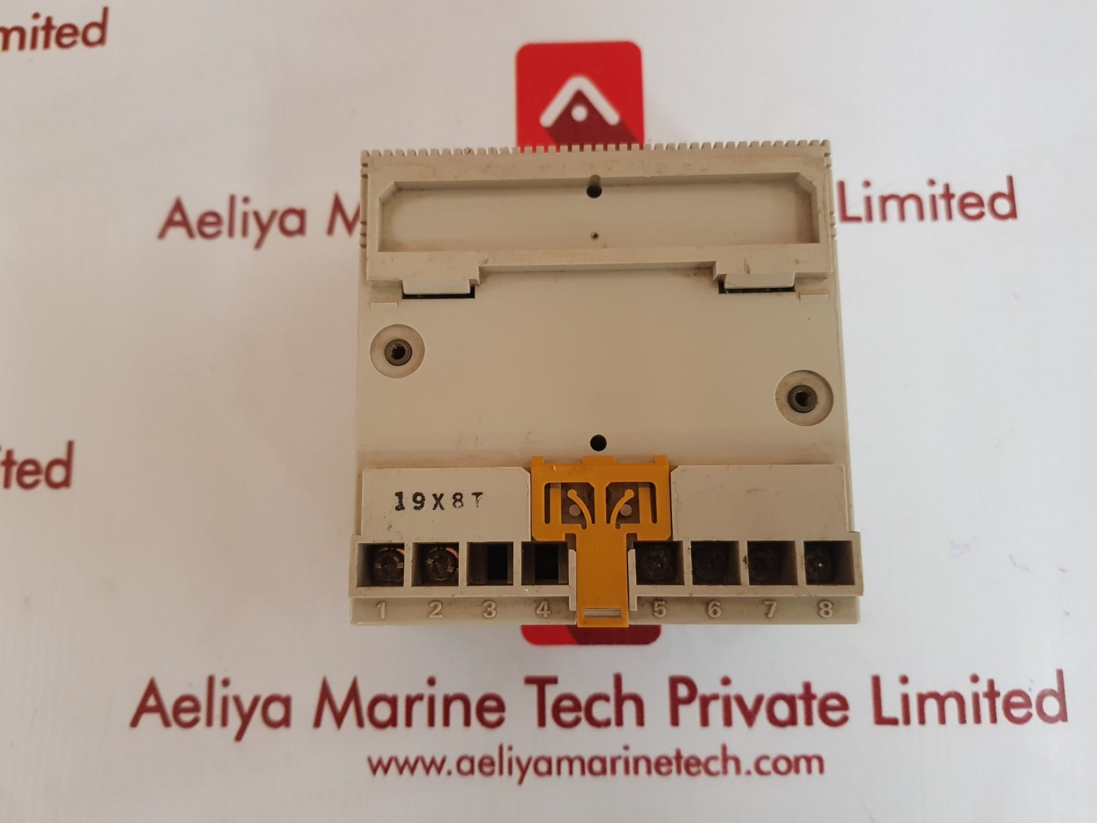 Omron h5l-a time switch 10a 250 vac or 15a 125 vac