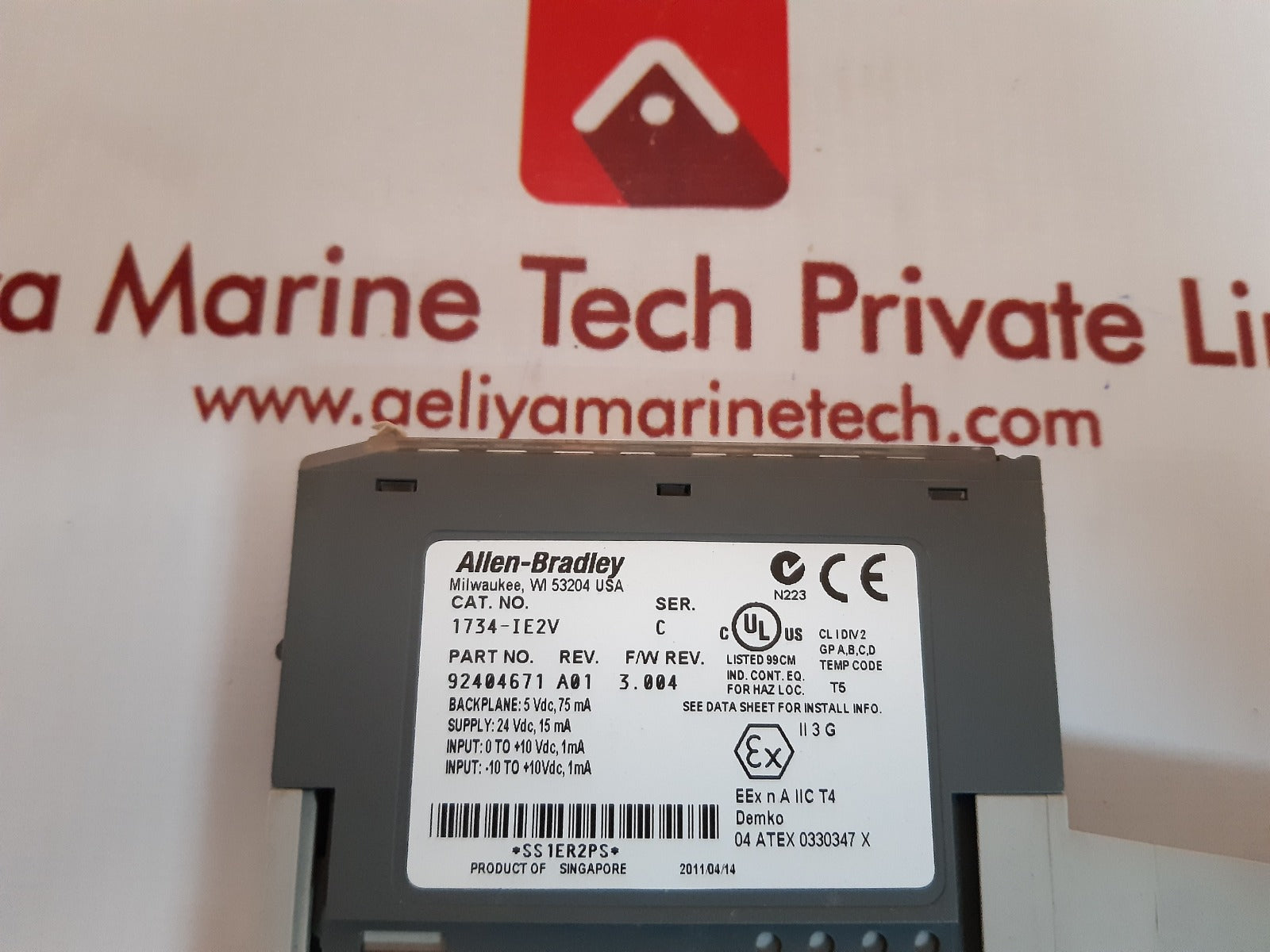 Allen-bradley 1734-ie2v ser.c input module with 1734-mb ser.a mounting base