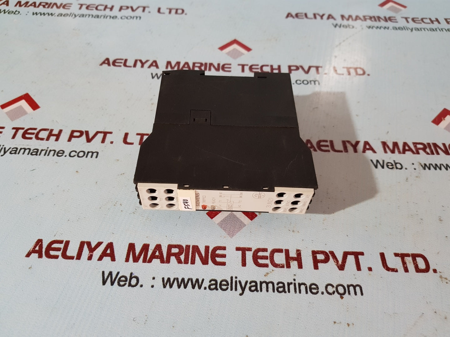 Siemens 3un2100-0an7 thermistor protection relay
