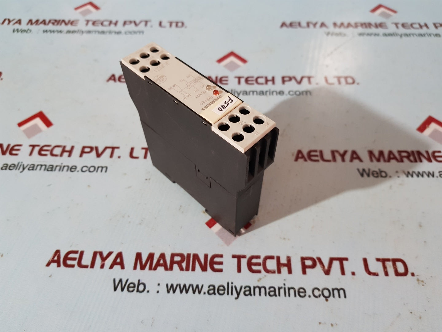 Siemens 3un2100-0an7 thermistor protection relay