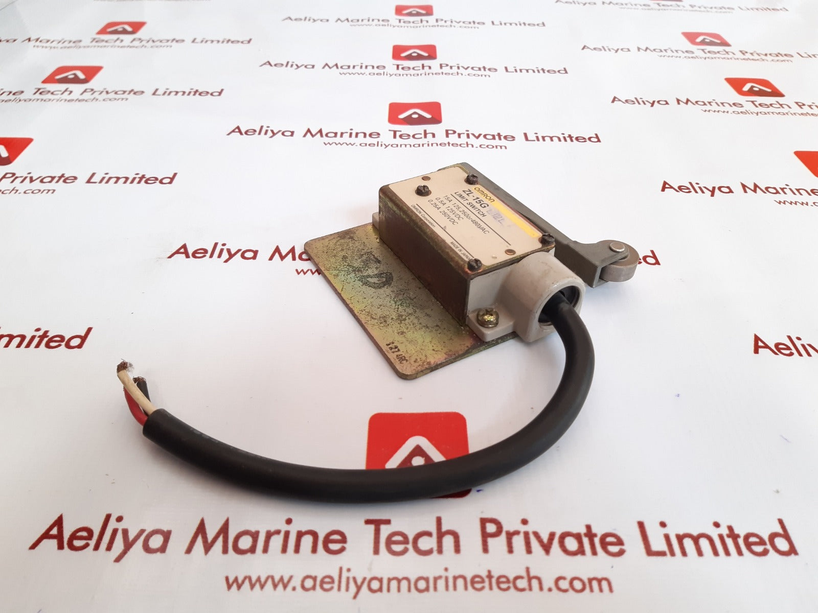Omron zl-15g l12l limit switch