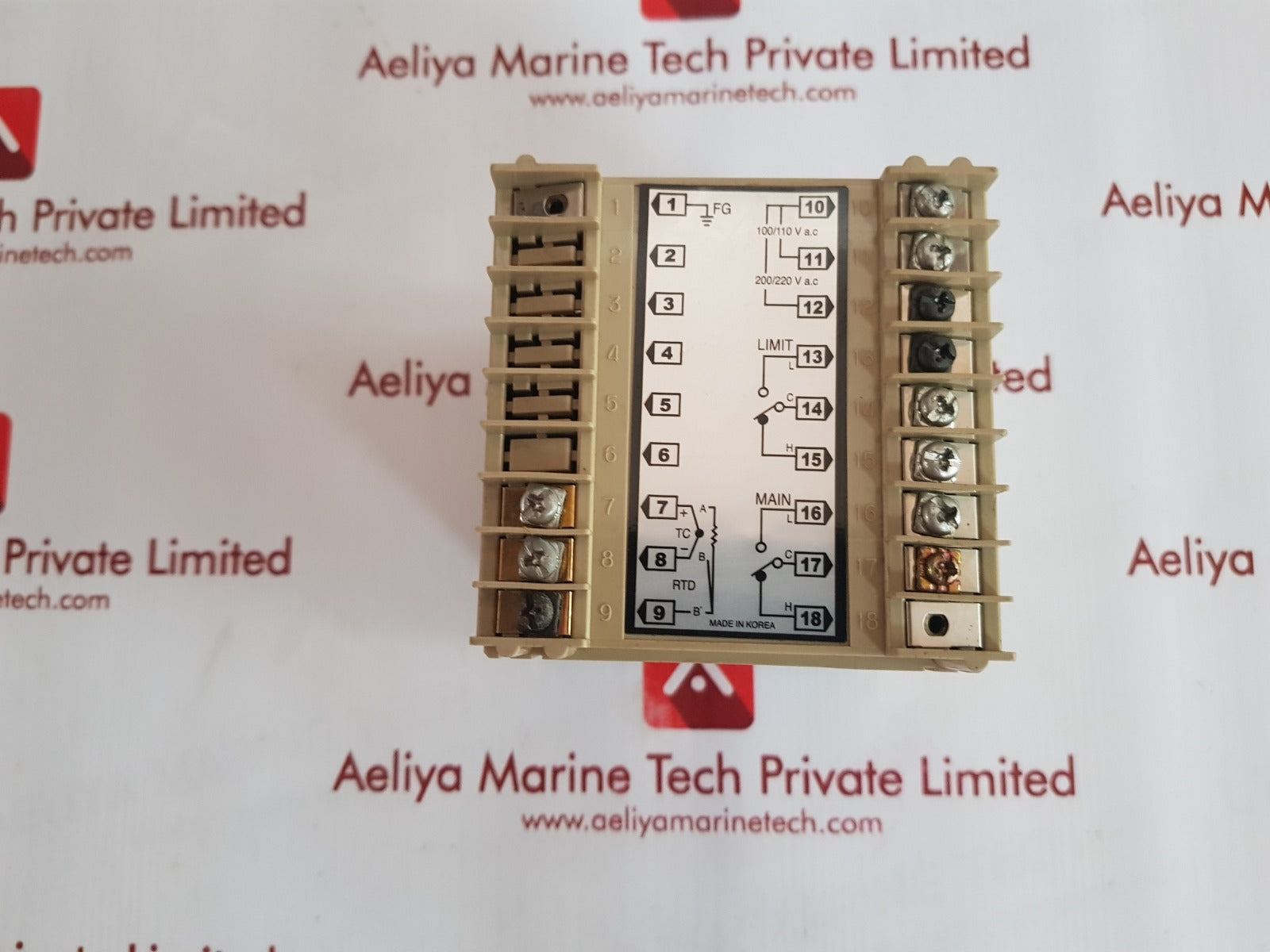 Hanyoung hy-8200s temperature controller