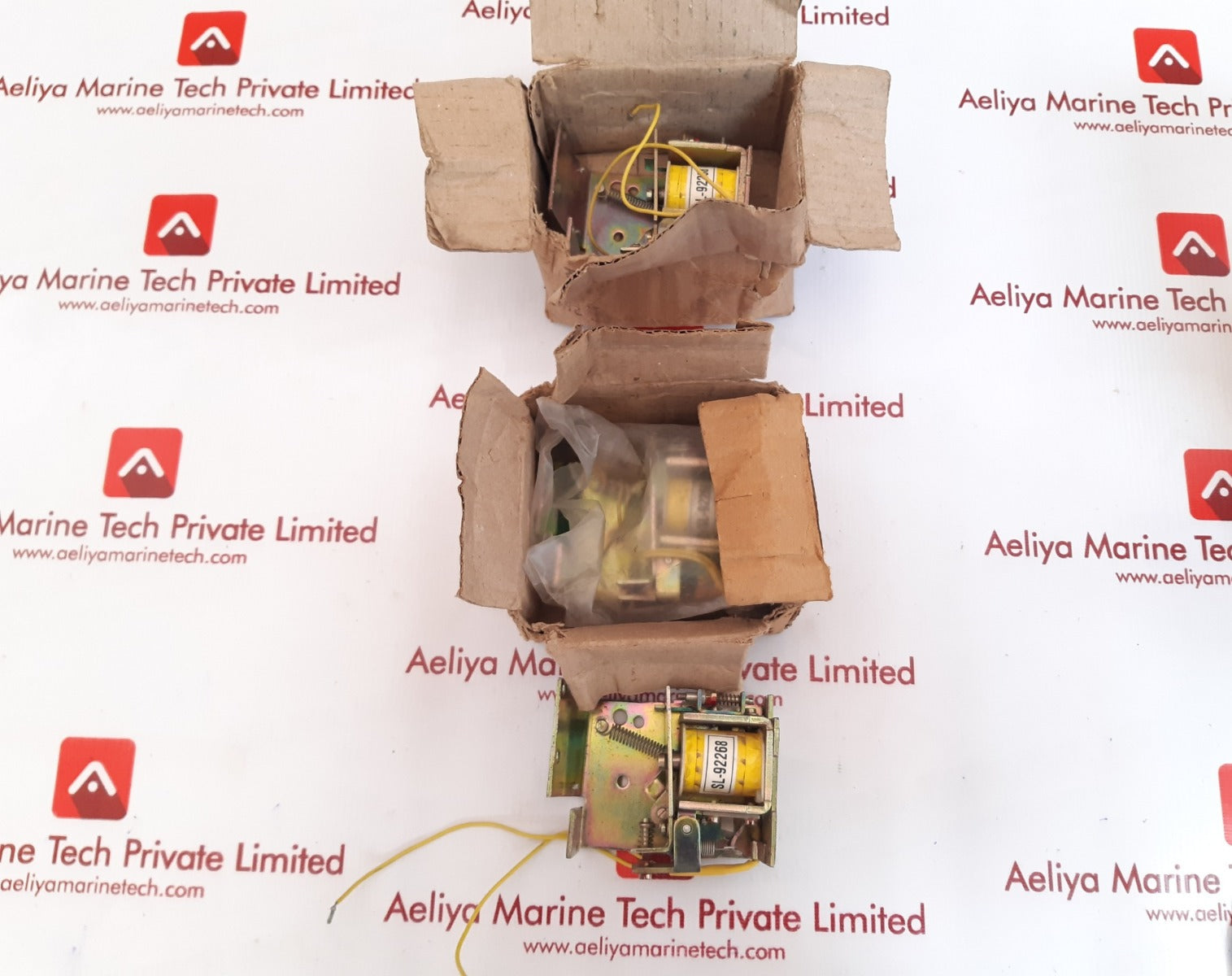 LT mv 415v ac under voltage release