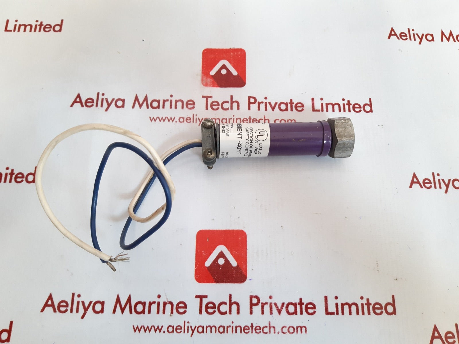 Honeywell C7027A 1031 2 U.V. Sensor Rev. F