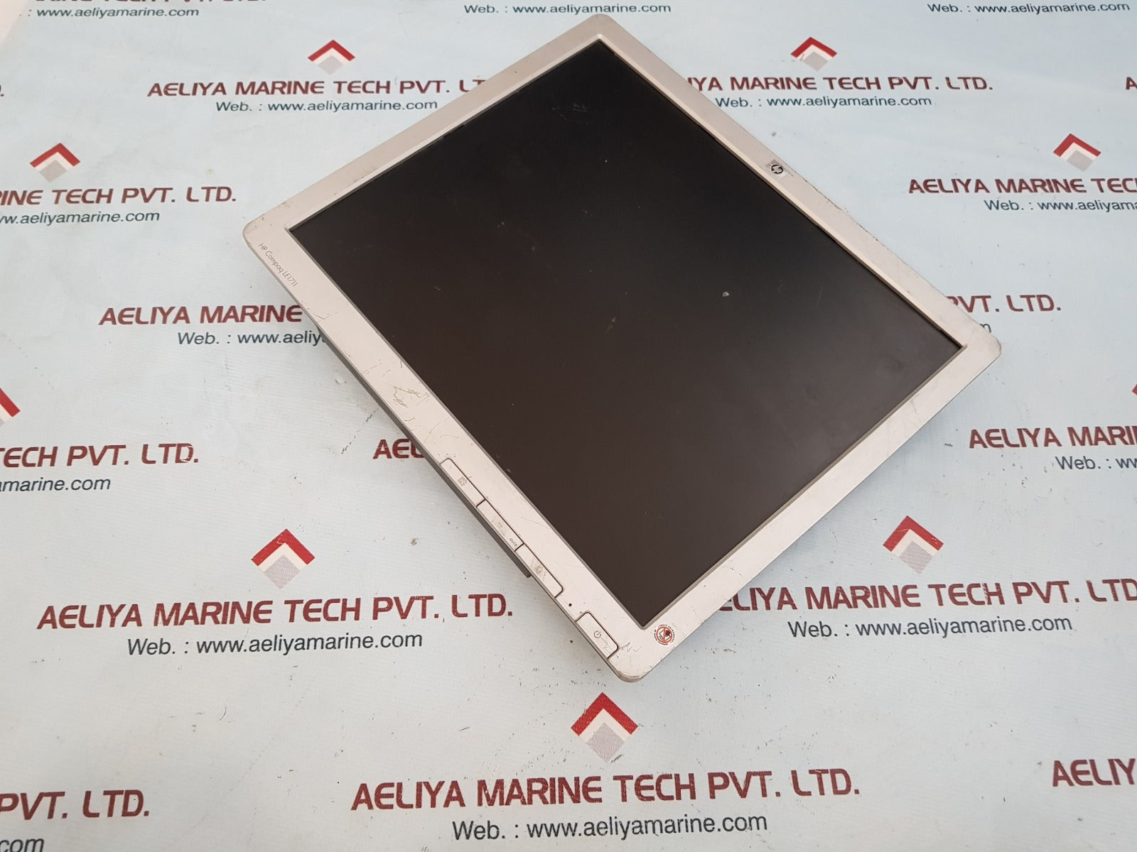 Hp le1711 17" lcd monitor