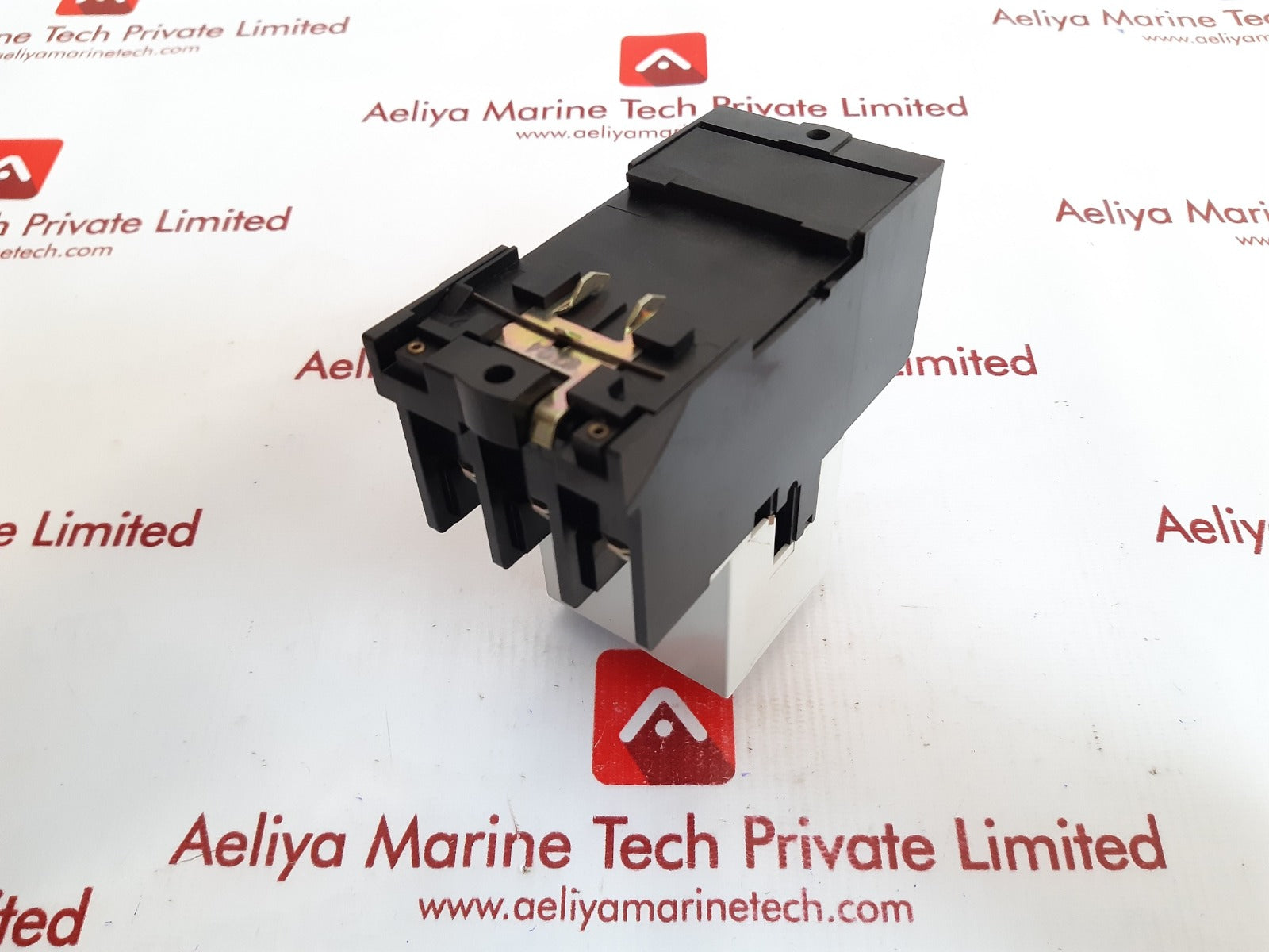 Siemens 3ve3 000-2la00 motor starter protector