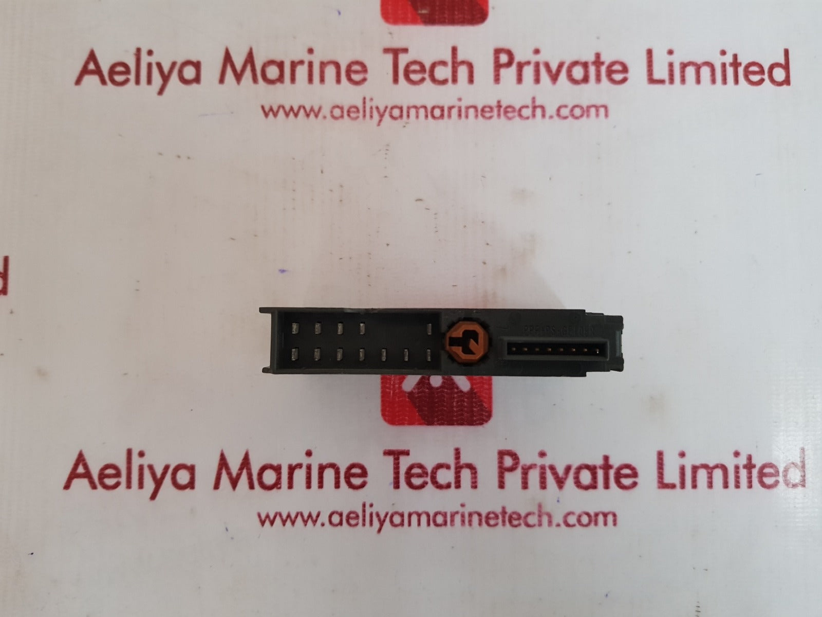 Siemens simatic s7 6es7 131-4bf00-0aa0 digital output module dc24v