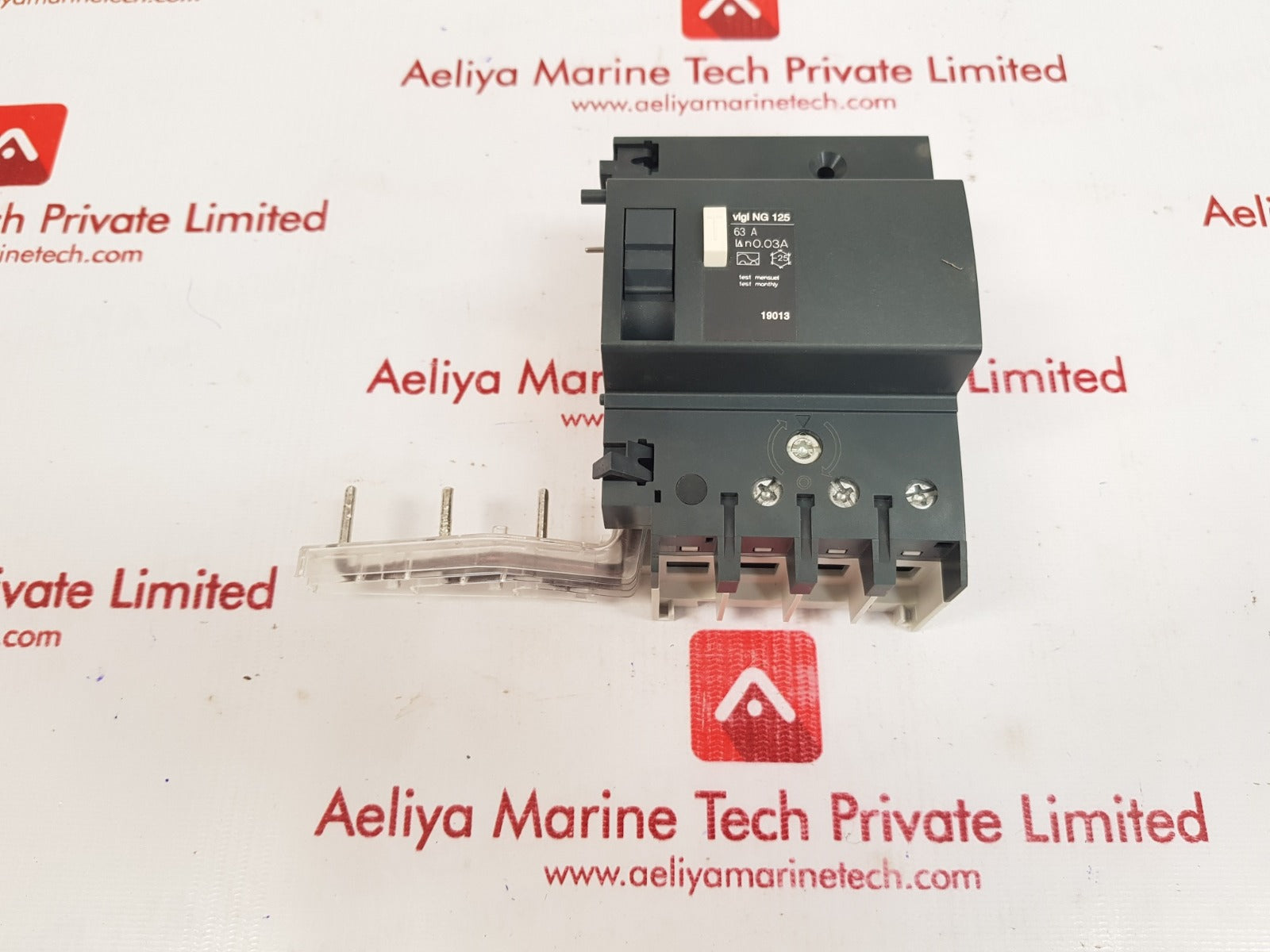 Merlin gerin vigi ng125 circuit breaker