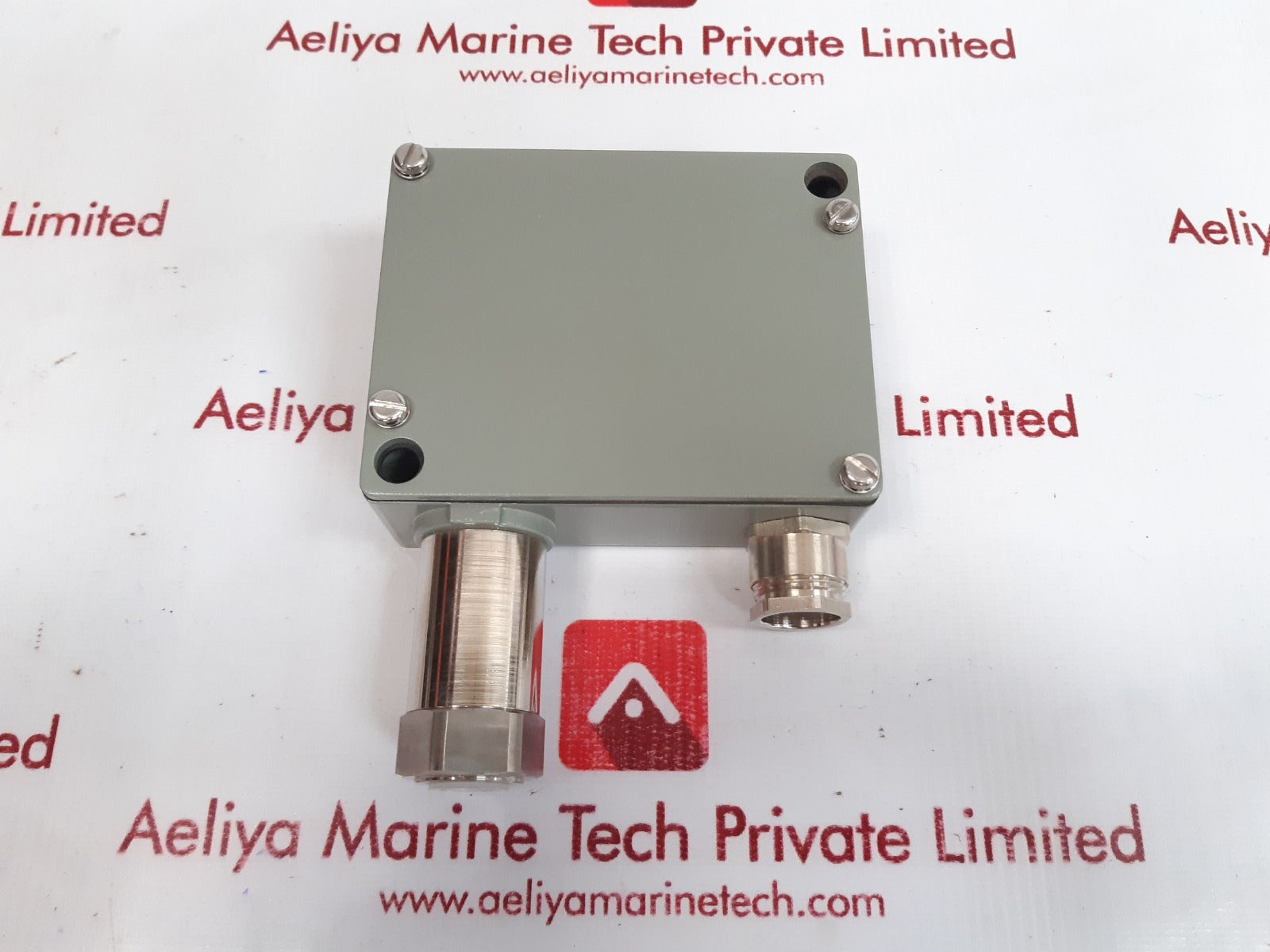 Trafag 8202.77.2210 pressure sensors controls