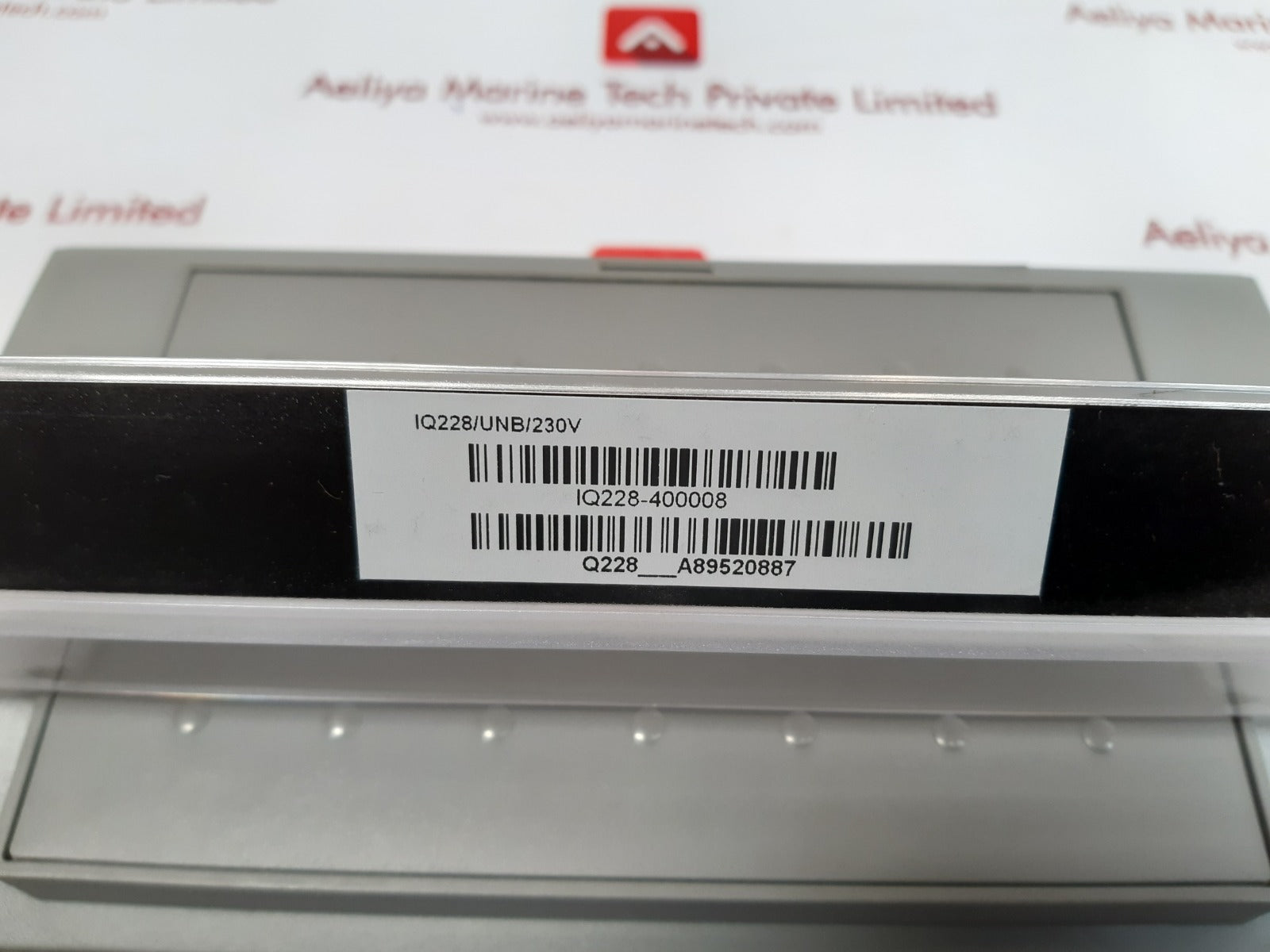 Trend iq228/unb/230v controller module iq228-400008