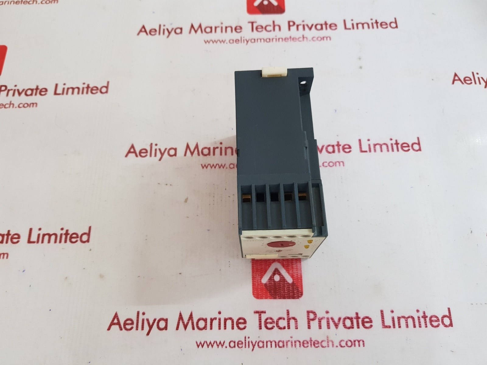 Siemens 7pu4340-2aj30 timing relay