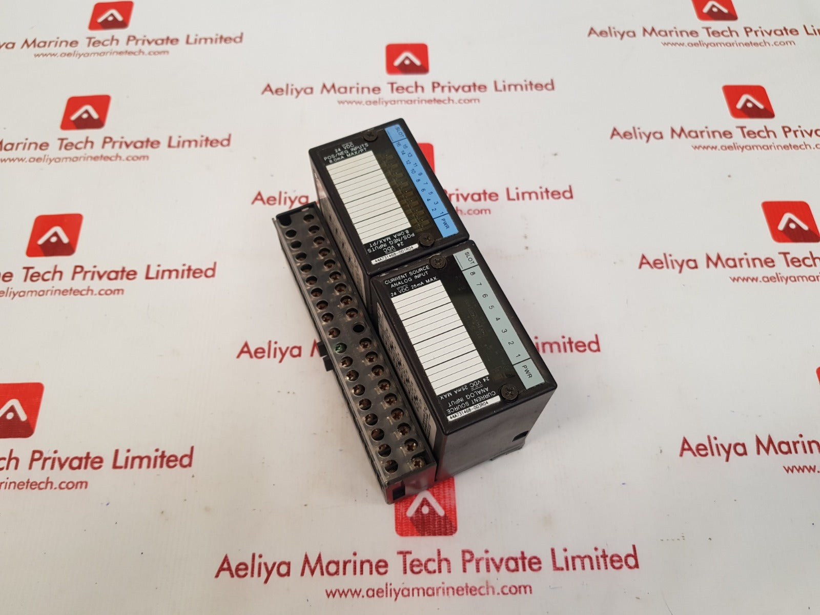 Ge fanuc Ic670mdl640j/ic670alg230j input module with ic670chs001e i/o base