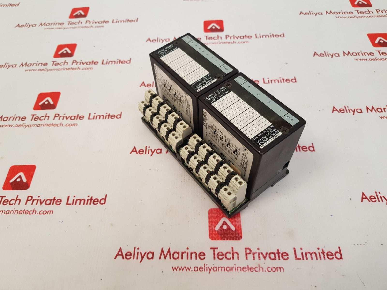 Ge fanuc Ic670alg230j/ic670alg320j input module with ic670chs002e i/o base
