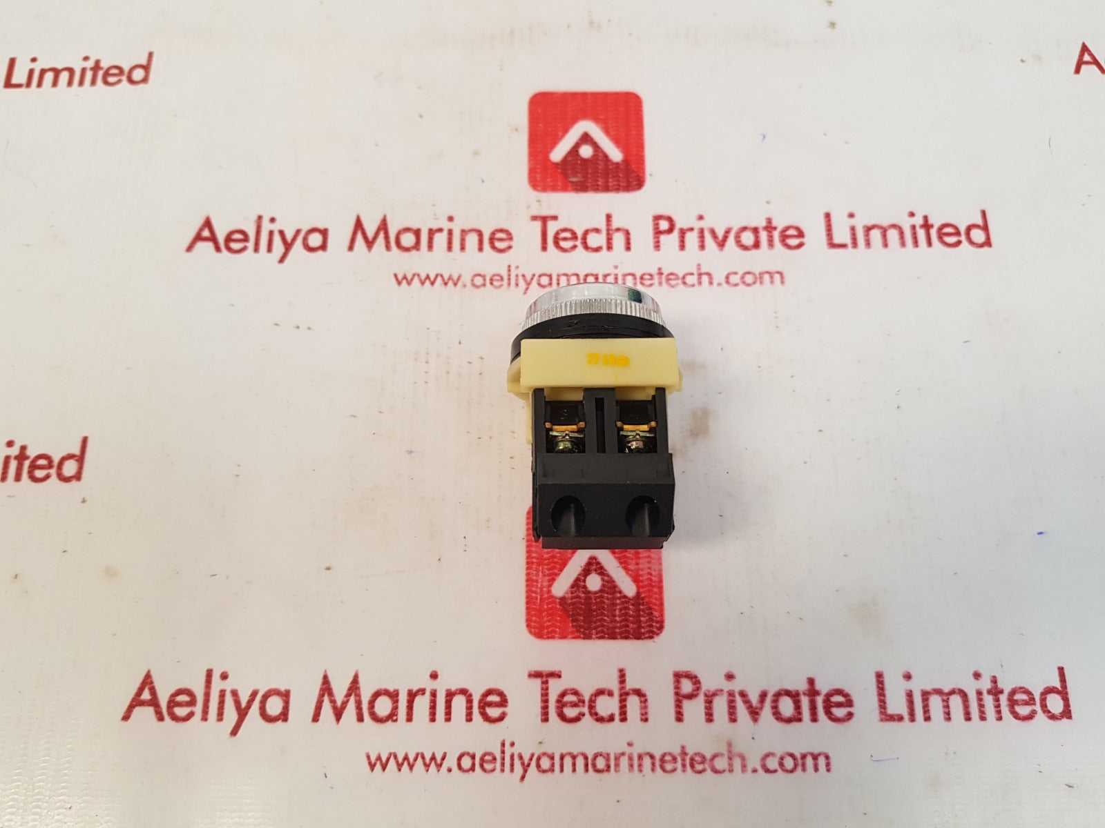 Fuji electric ah30-f command switch