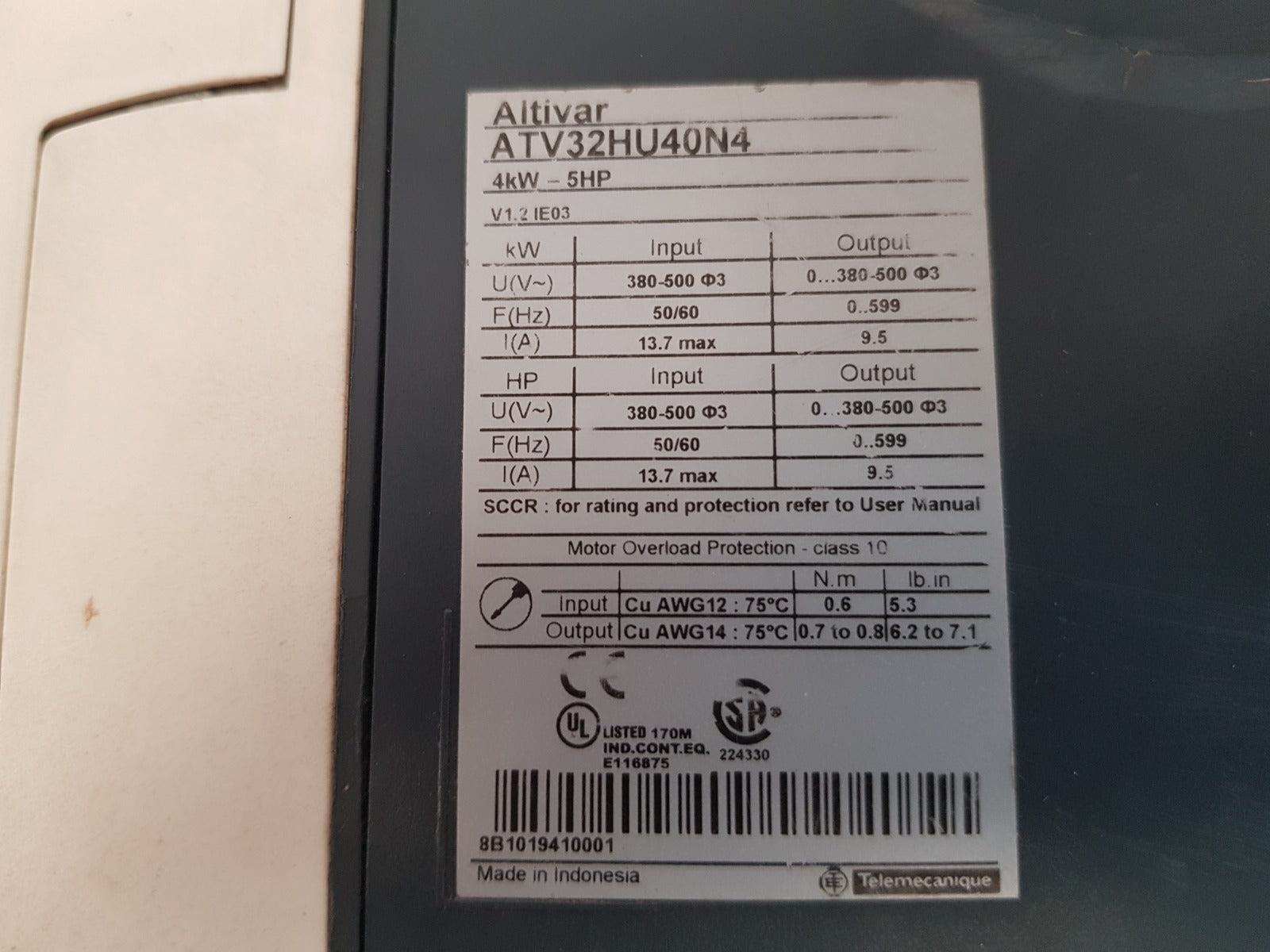 Schneider electric atv32hu40n4 altivar variable speed drive