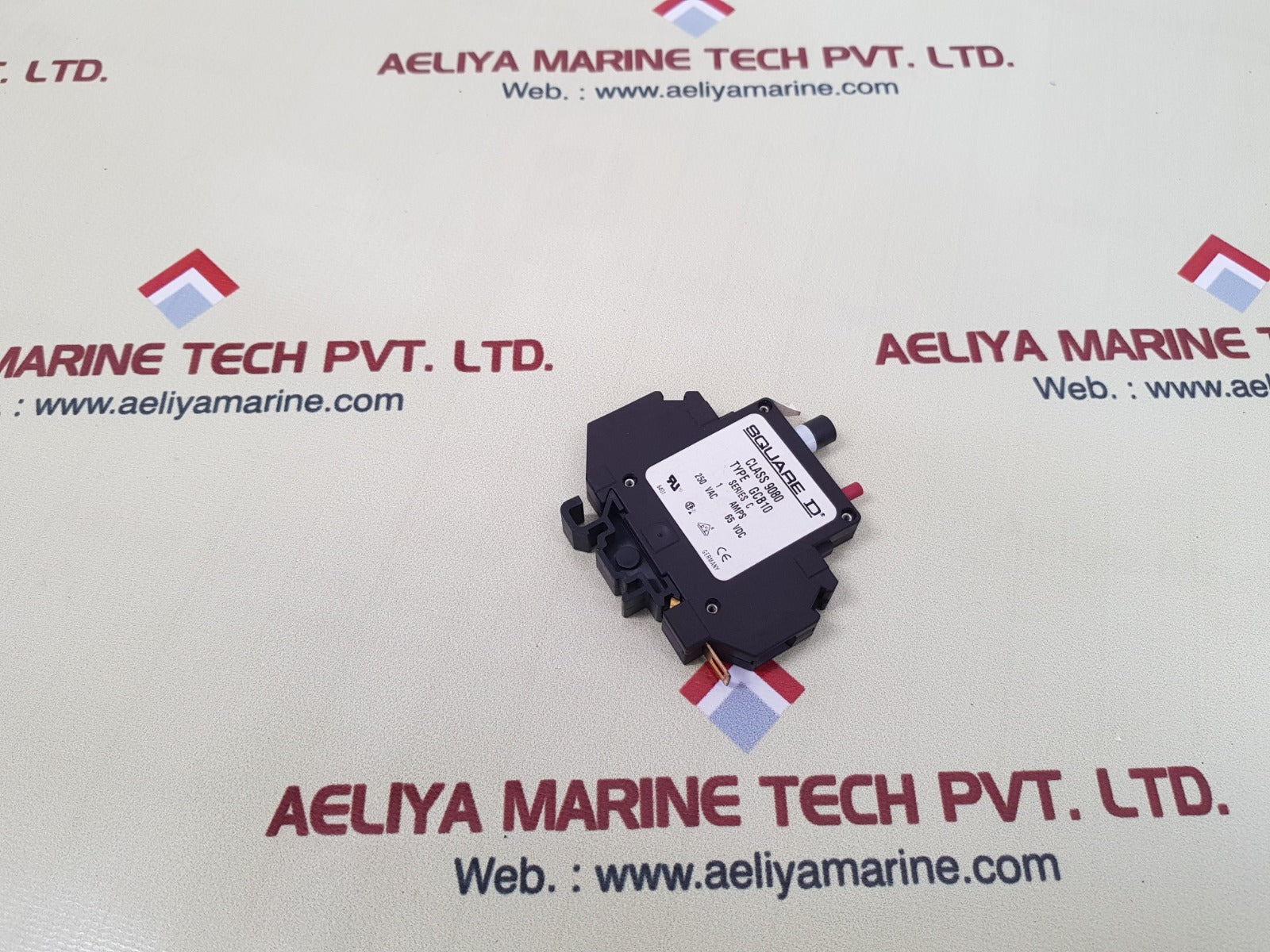 Square d class 9080 gcb10 series c circuit breaker