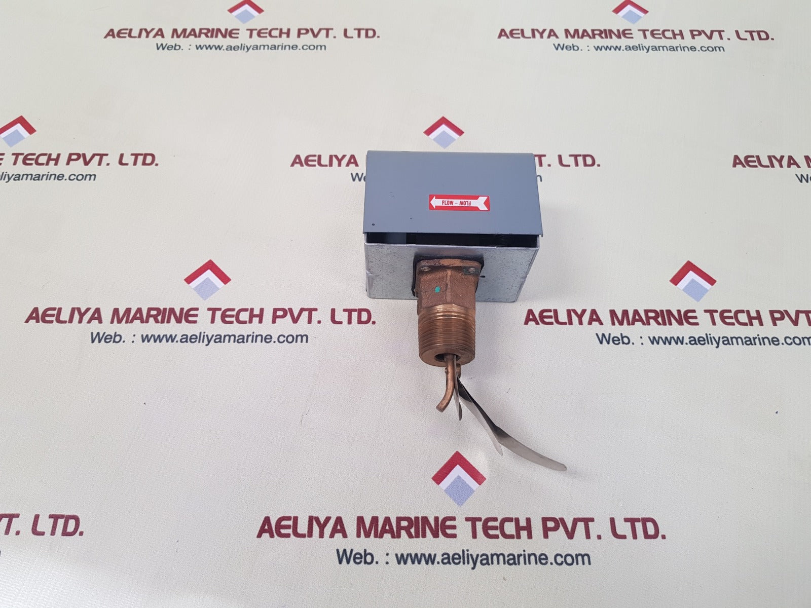 Johnson controls f61kb-11c flow control switch