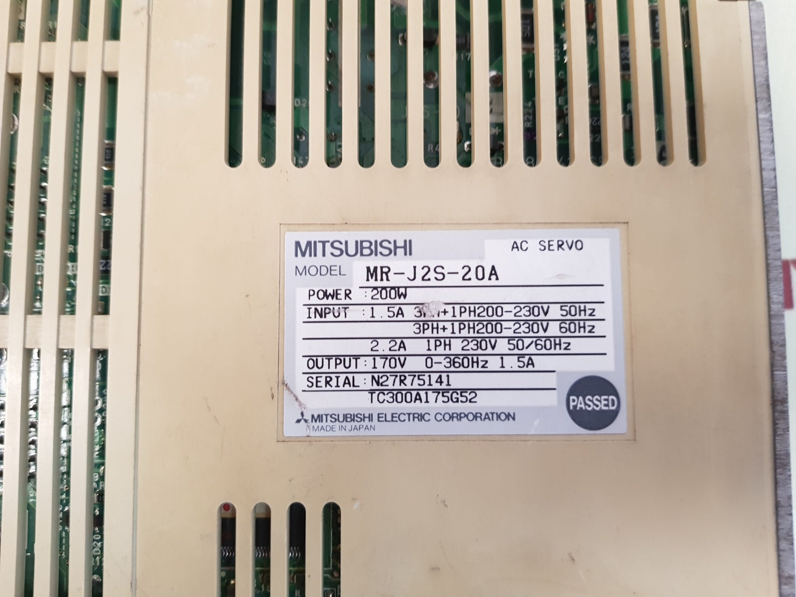 Mitsubishi mr-j2s-20a servo drive