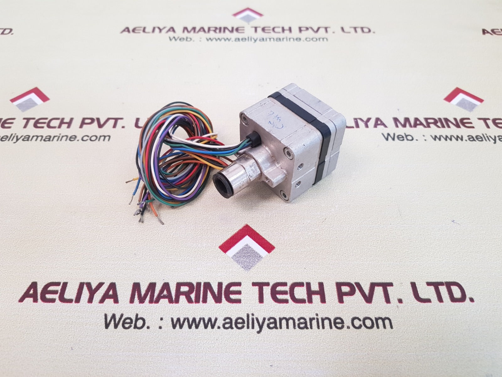 Shavo matrix dox 899.904c2kk.445 switch w/y 37/15