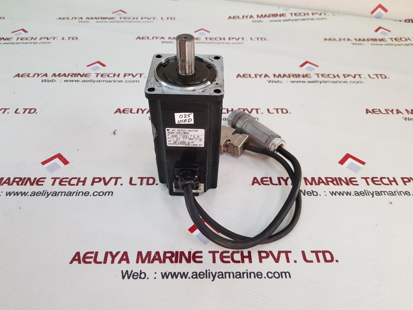 Yaskawa sgm-04v3b4 ac servo motor