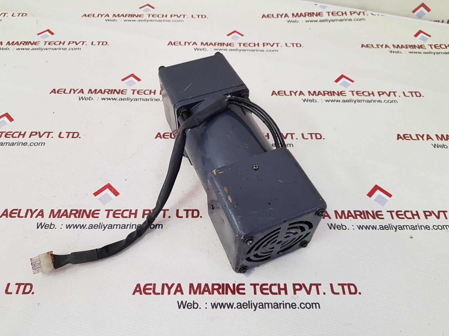 Spg s9kc18bh gear head with s9i90gbh-v12 speed control motor