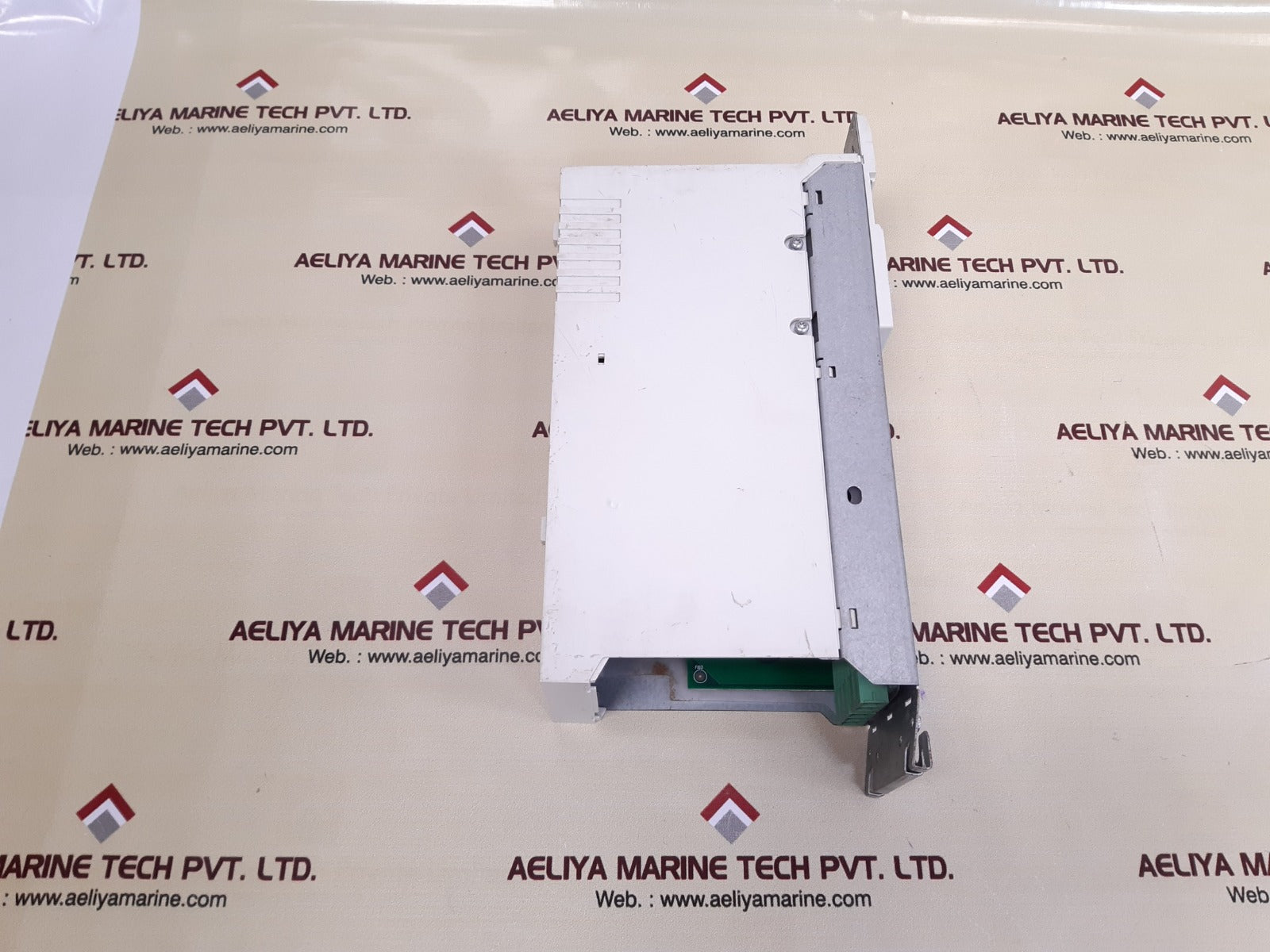 Max 100ka symrms capable circuits at 500v ac max drive