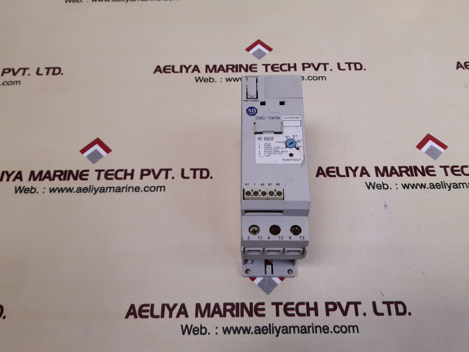 Allen-bradley 150-d64nbr ser a smc-delta controller